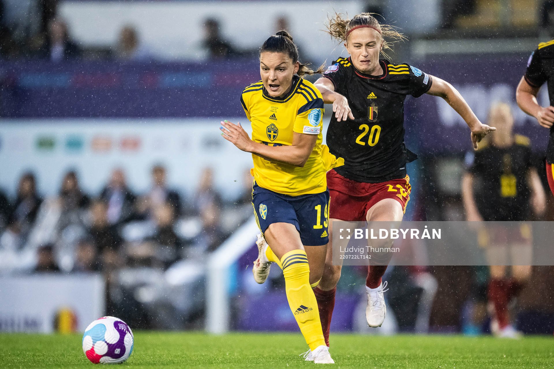 Johanna Rytting Kaneryd of Sweden and Julie Biesmans of