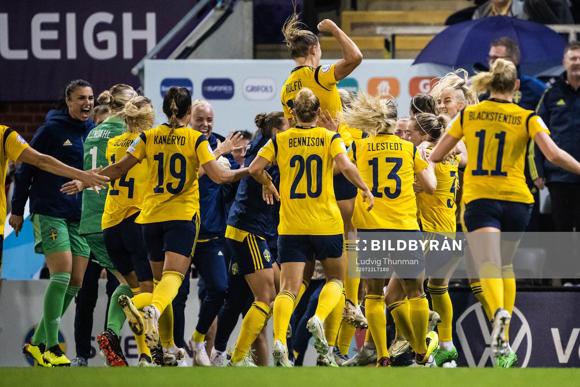 Players of Sweden celebrate