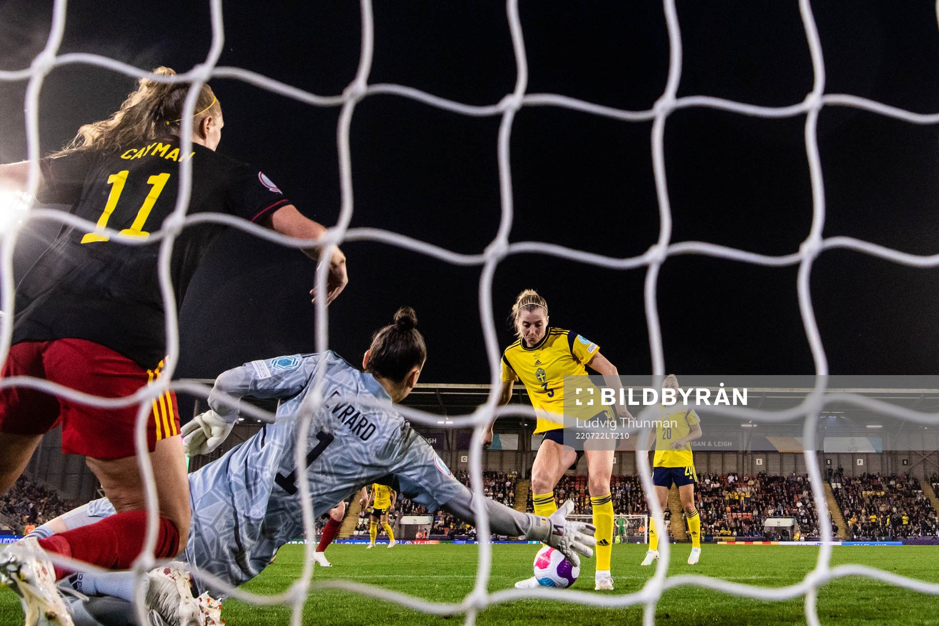 Linda Sembrant of Sweden scores 1-0