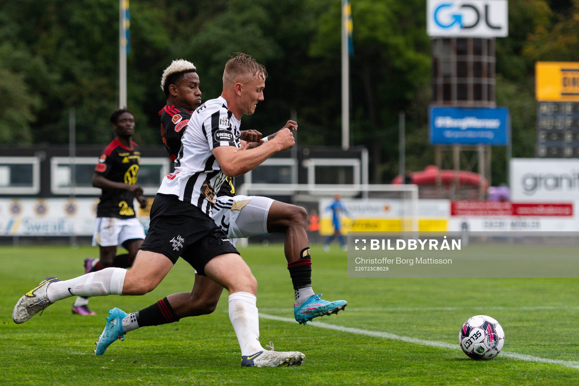 Landskronas Jesper Strid och Östersunds Chovanie Amatkarijo