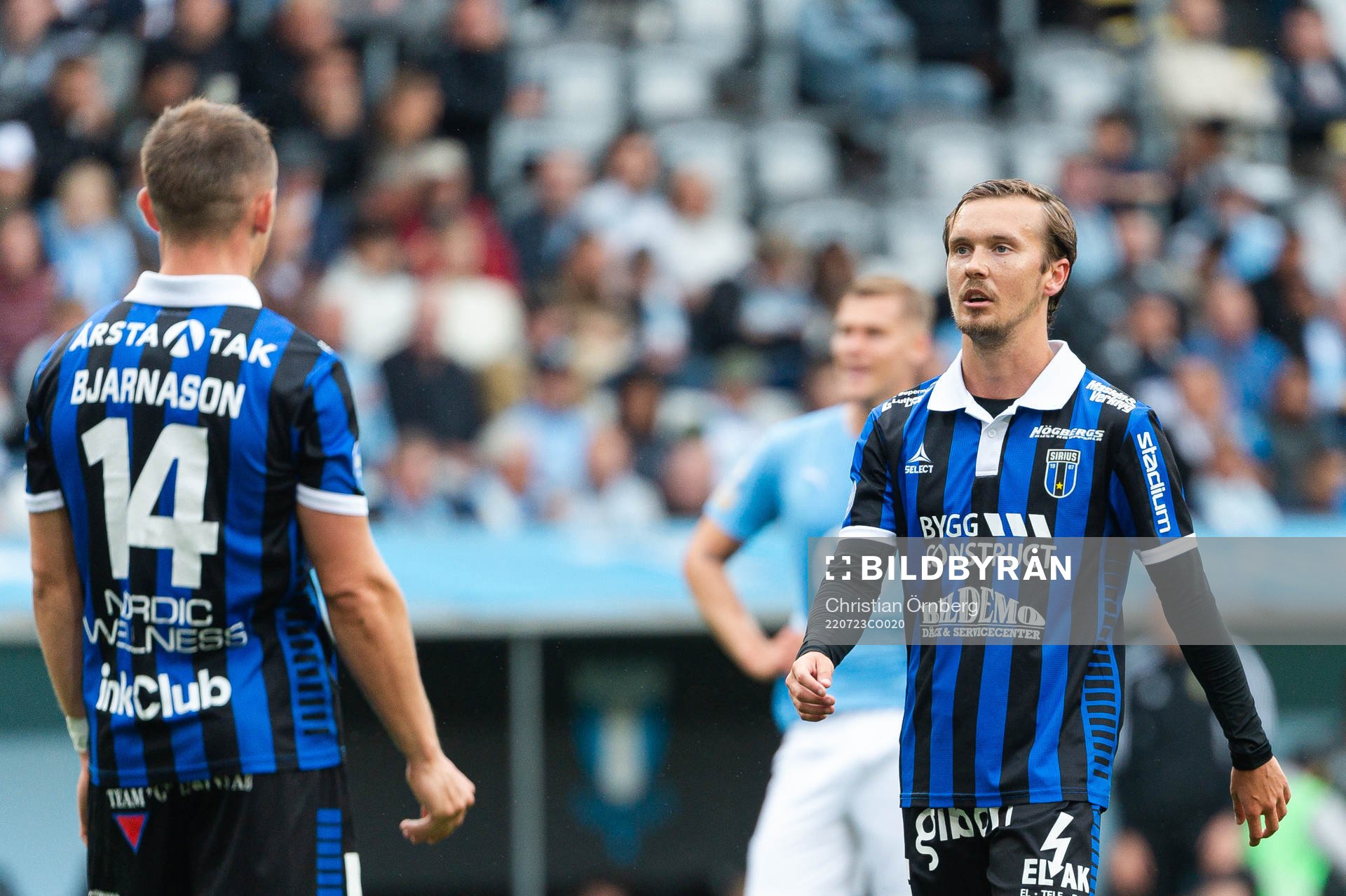 Sirius Aron Bjarnason och Patrik Karlsson Lagemyr deppar