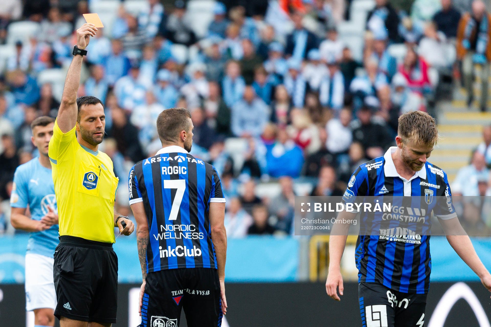 Sirius Dennis Widgren lämnar planen