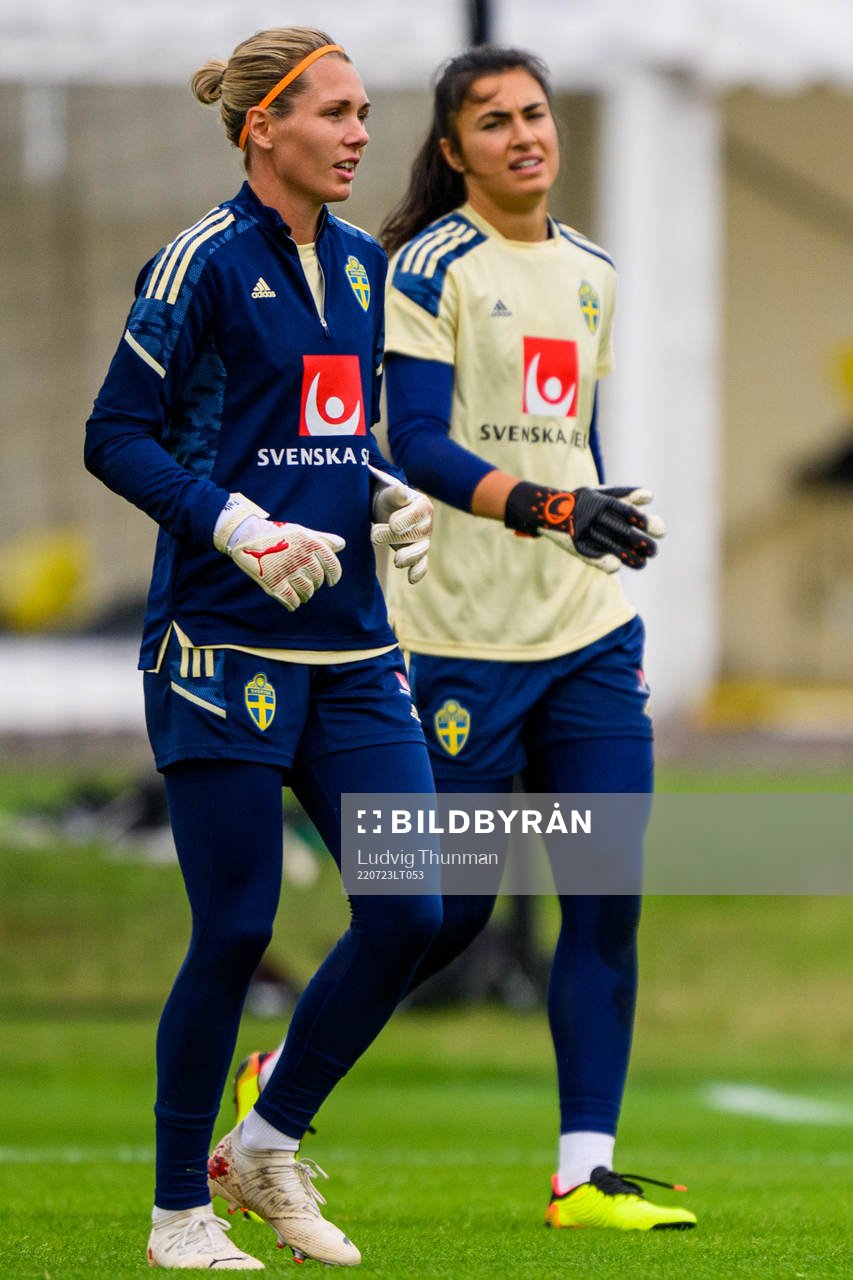 Goalkeeper Jennifer Falk and goalkeeper Zecira Musovic of
