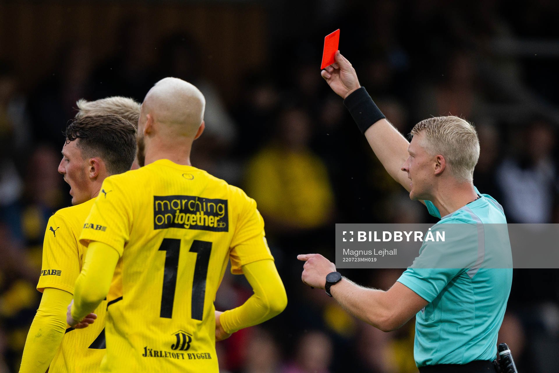 Degerfors Joseph - Claude Agyeman Gyau , ej i bild, får
