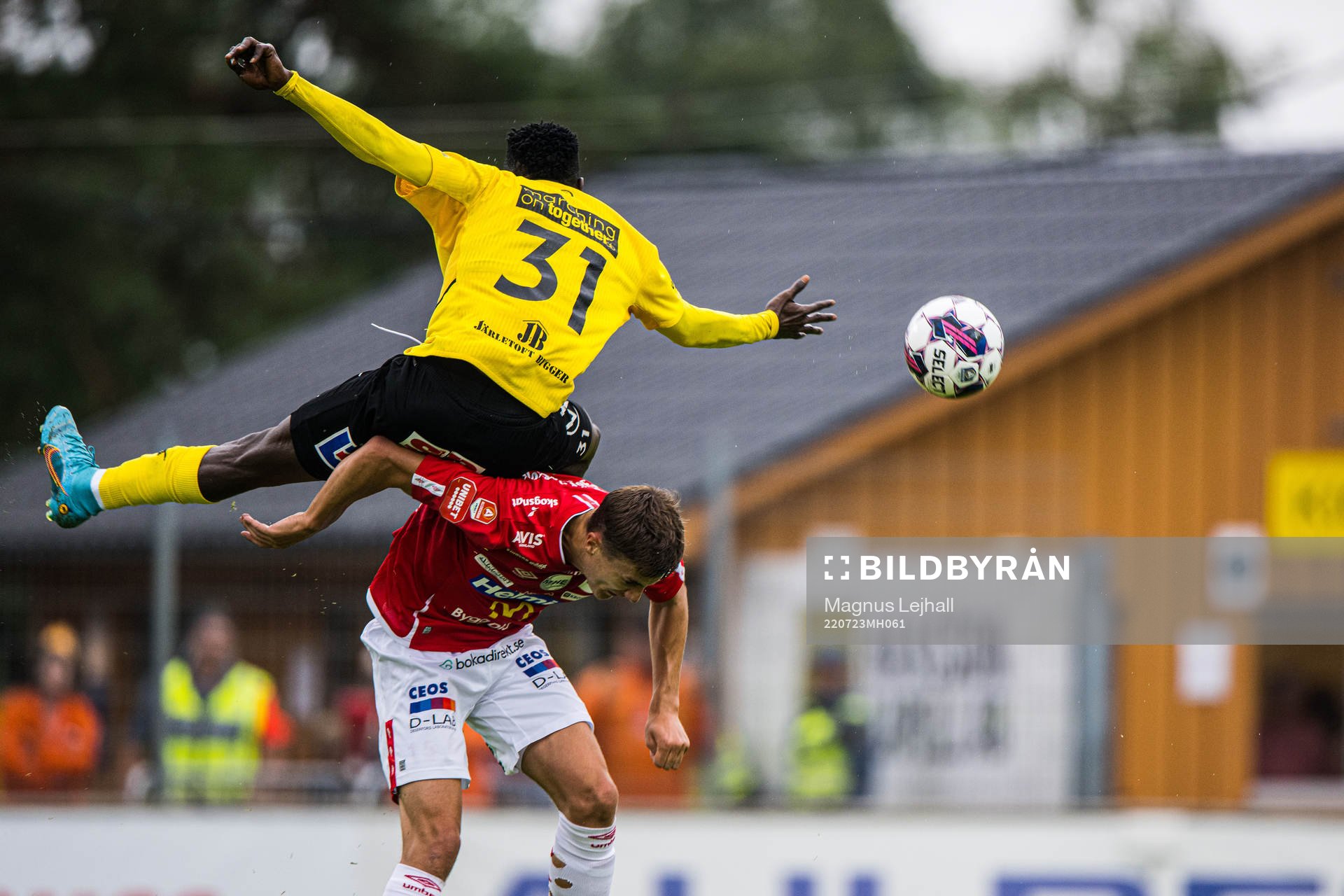 Mjällbys Chibuike Silas Nwankwo och Degerfors Gustaf