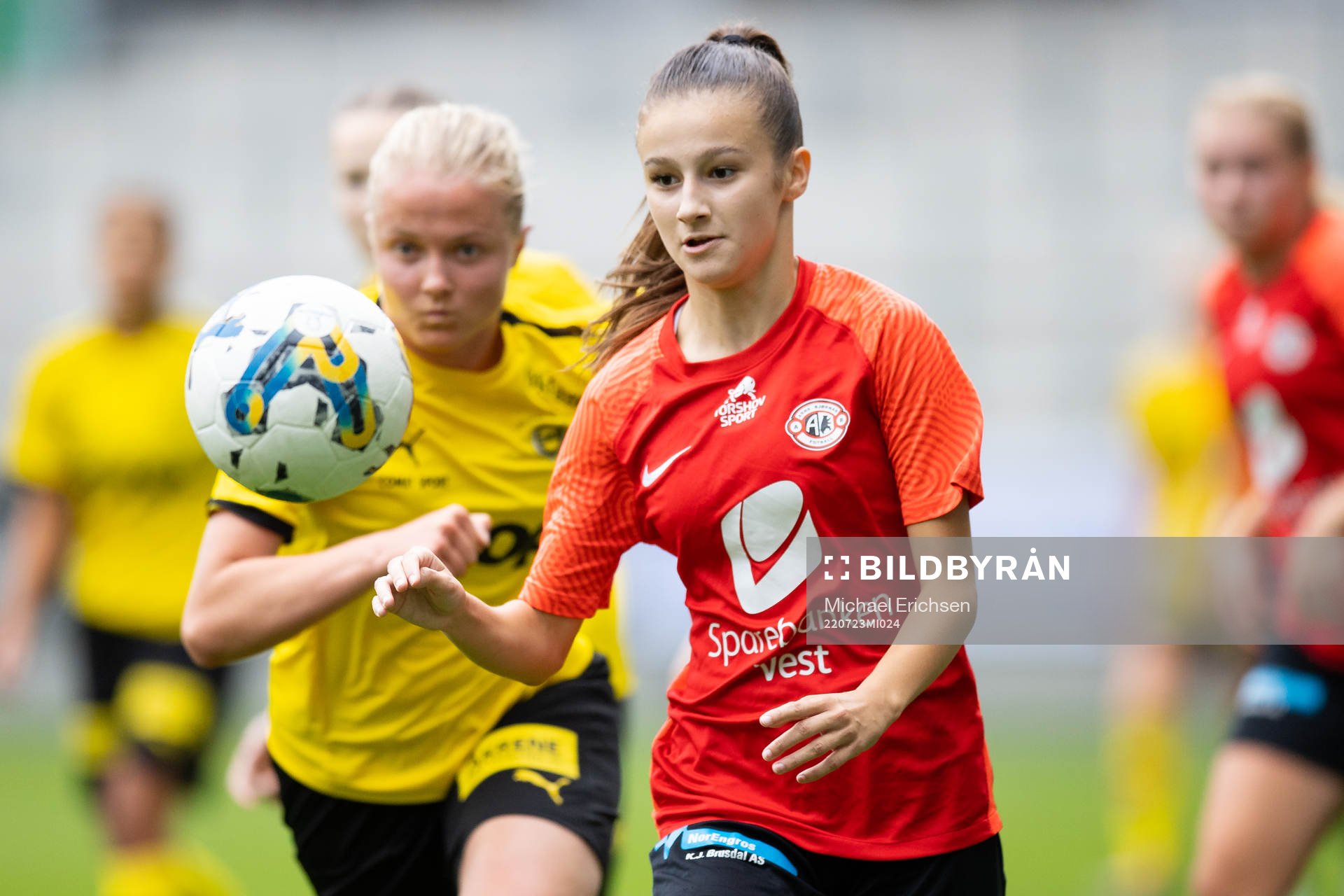 Kamp om bollen