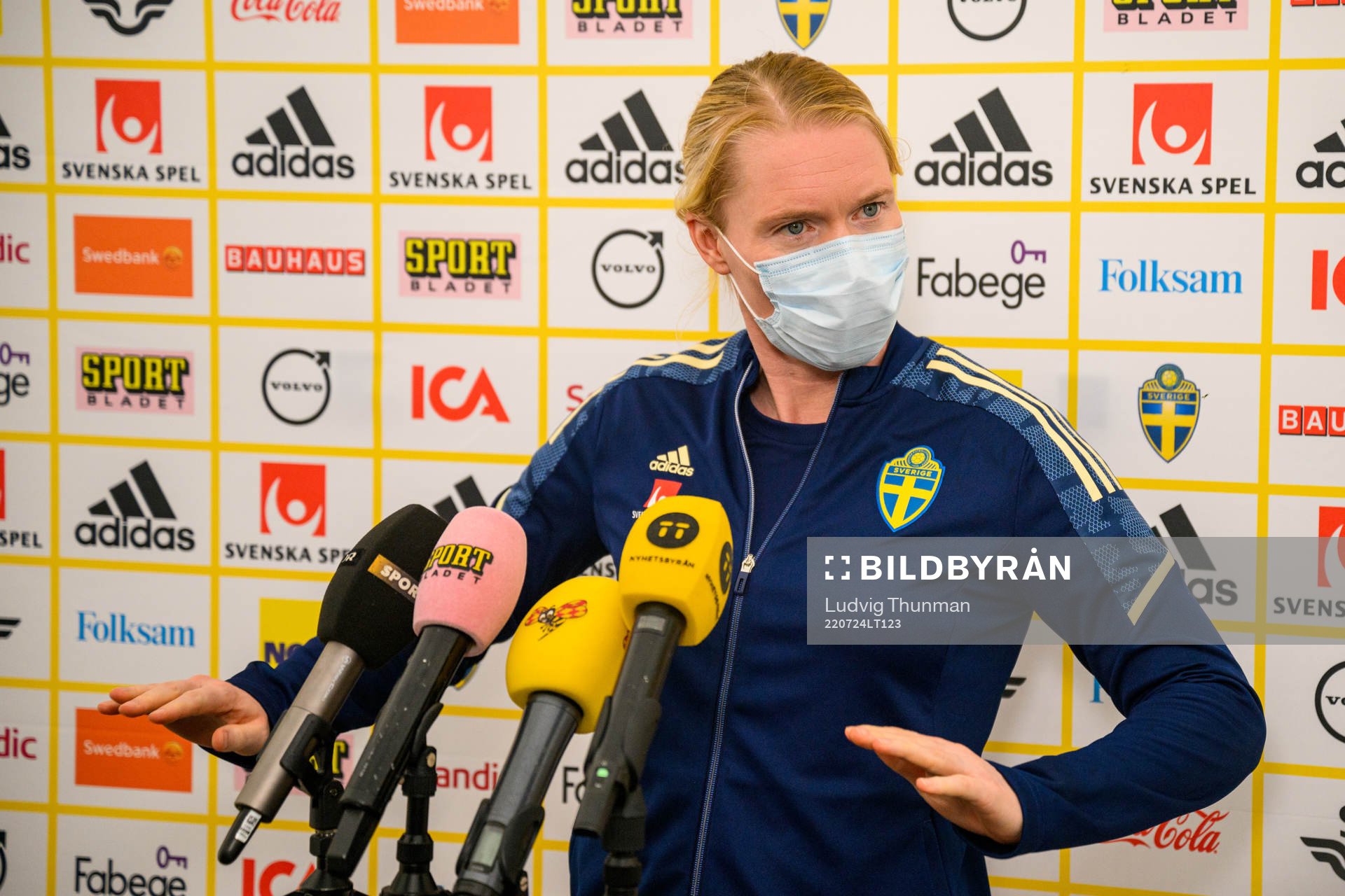 Goalkeeper Hedvig Lindahl of the Swedish women's national