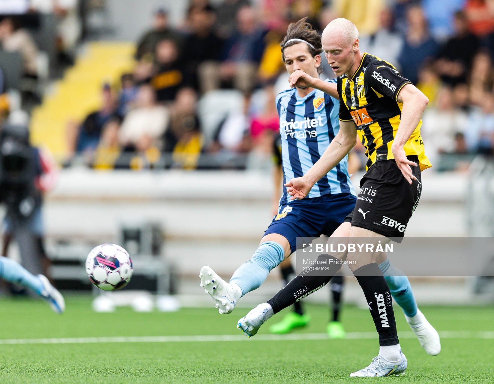 Häckens Valgeir Fridriksson och Djurgårdens Gustav Wikheim