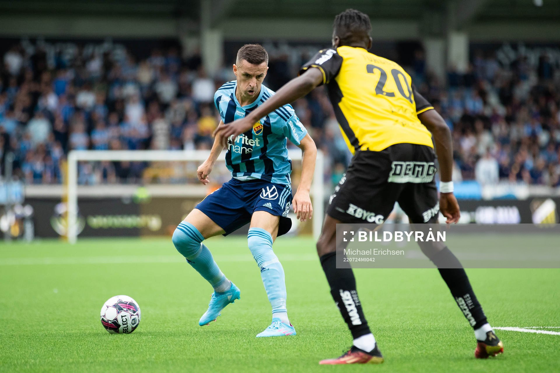Djurgårdens Haris Radetinac och Häckens Blair Turgott