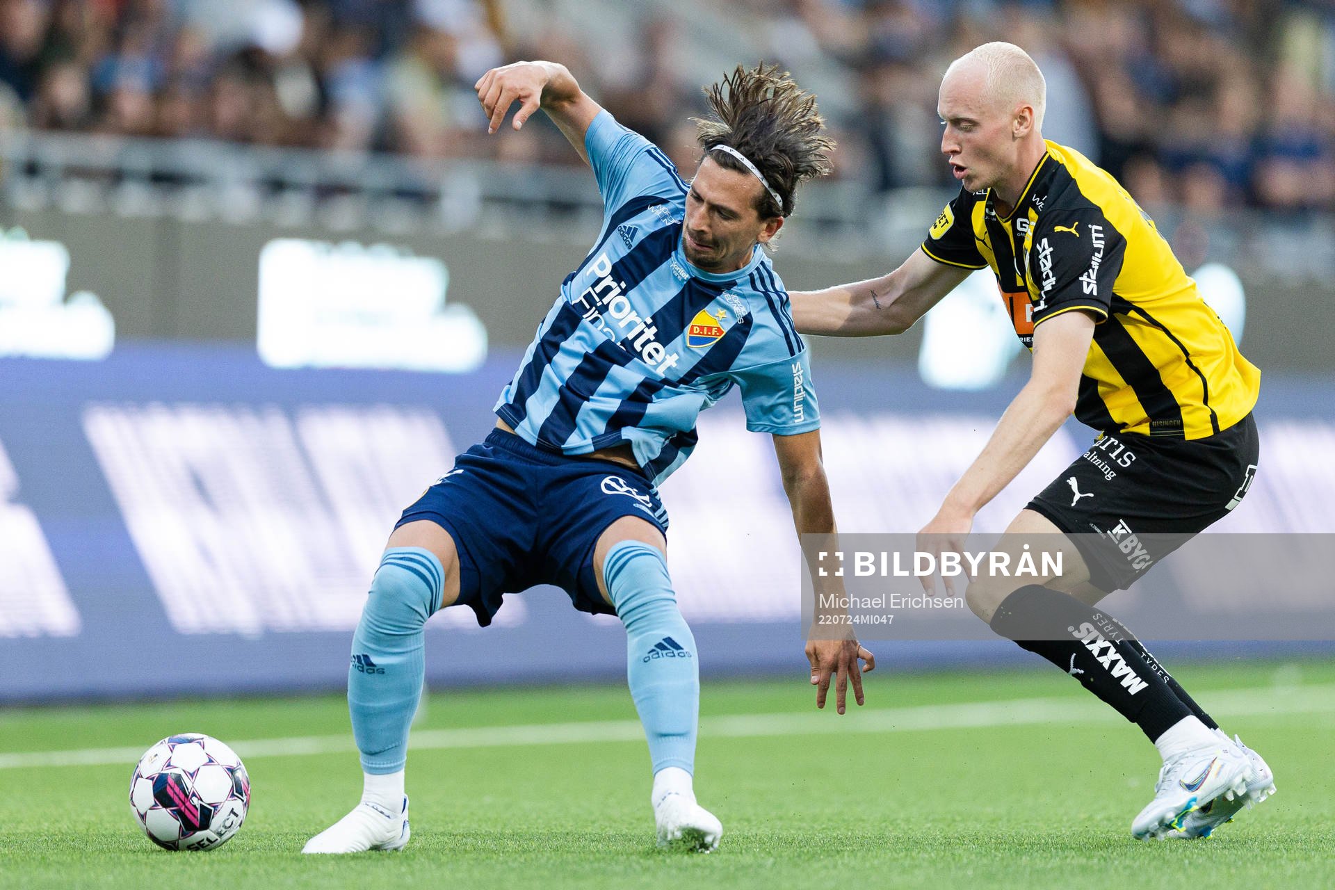 Djurgårdens Gustav Wikheim och Häckens Valgeir Fridriksson