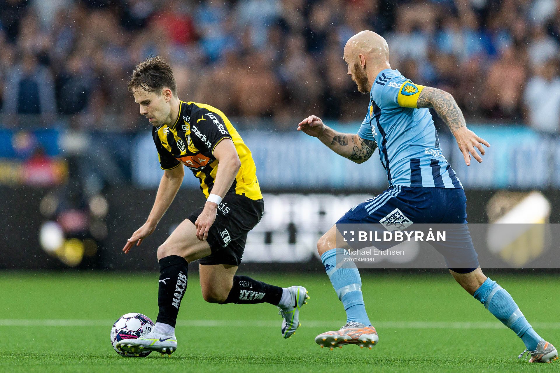 Häckens Lars Olden Larsen och Djurgårdens Magnus Eriksson