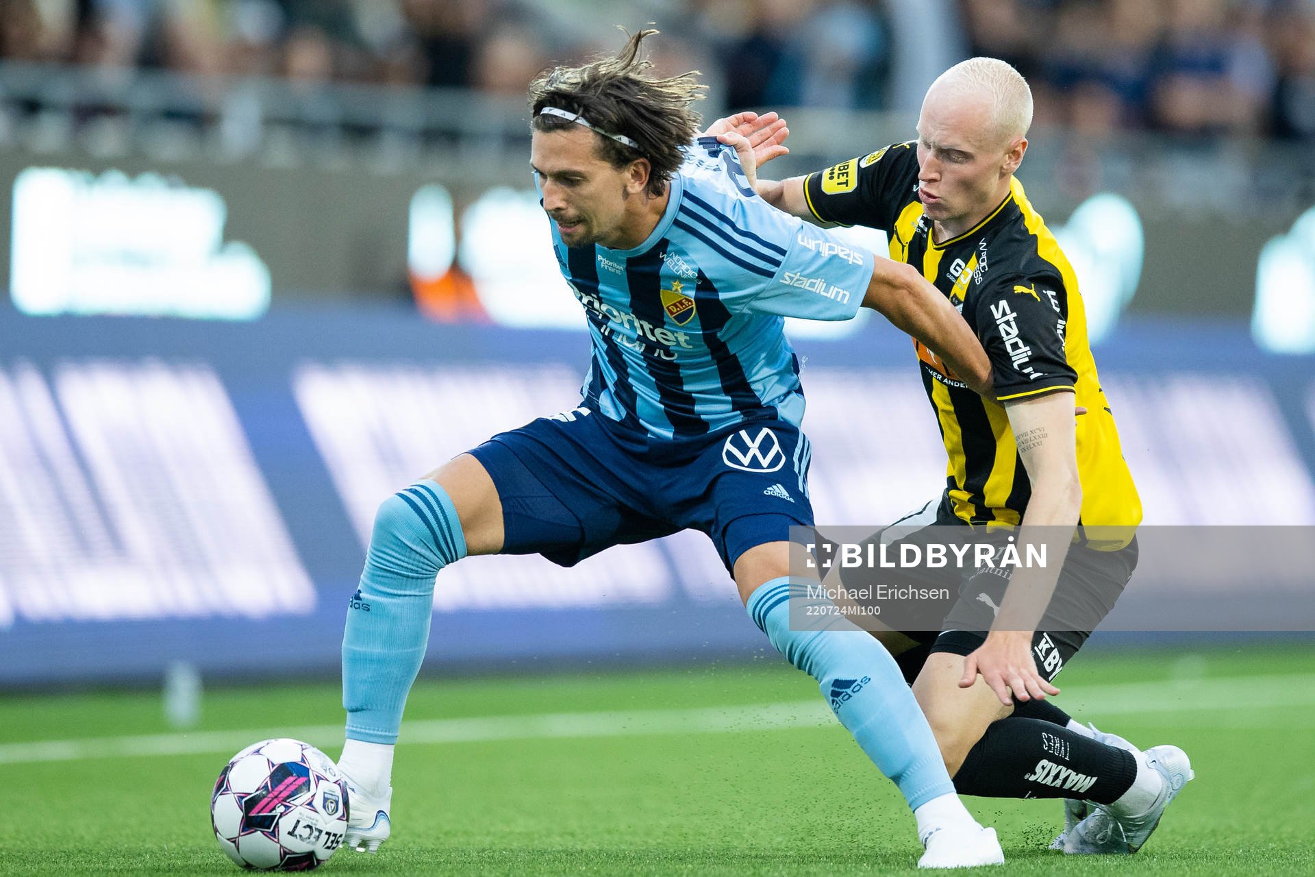 Djurgårdens Gustav Wikheim och Häckens Valgeir Fridriksson
