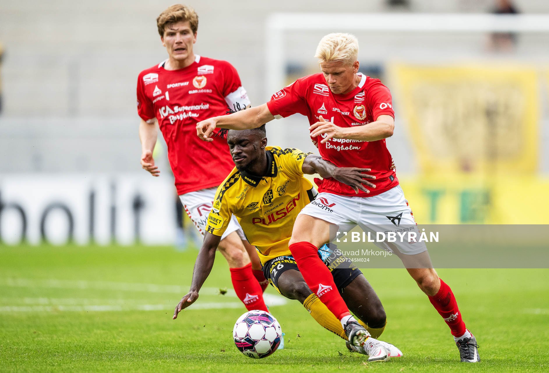 Elfsborgs Emmanuel Boateng och Kalmars Axel Lindahl
