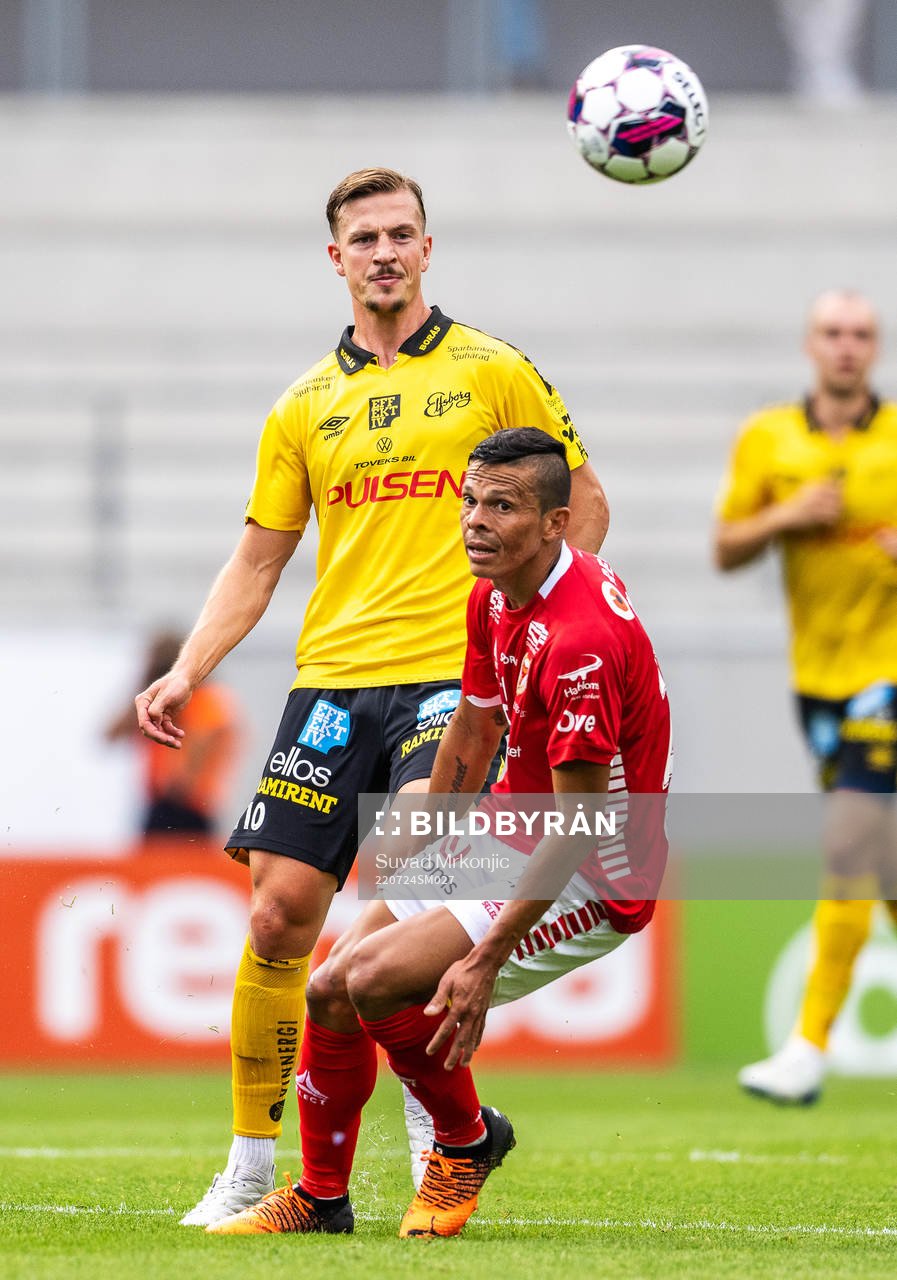 Elfsborgs Simon Olsson och Kalmars Romario Pereira Sipiao