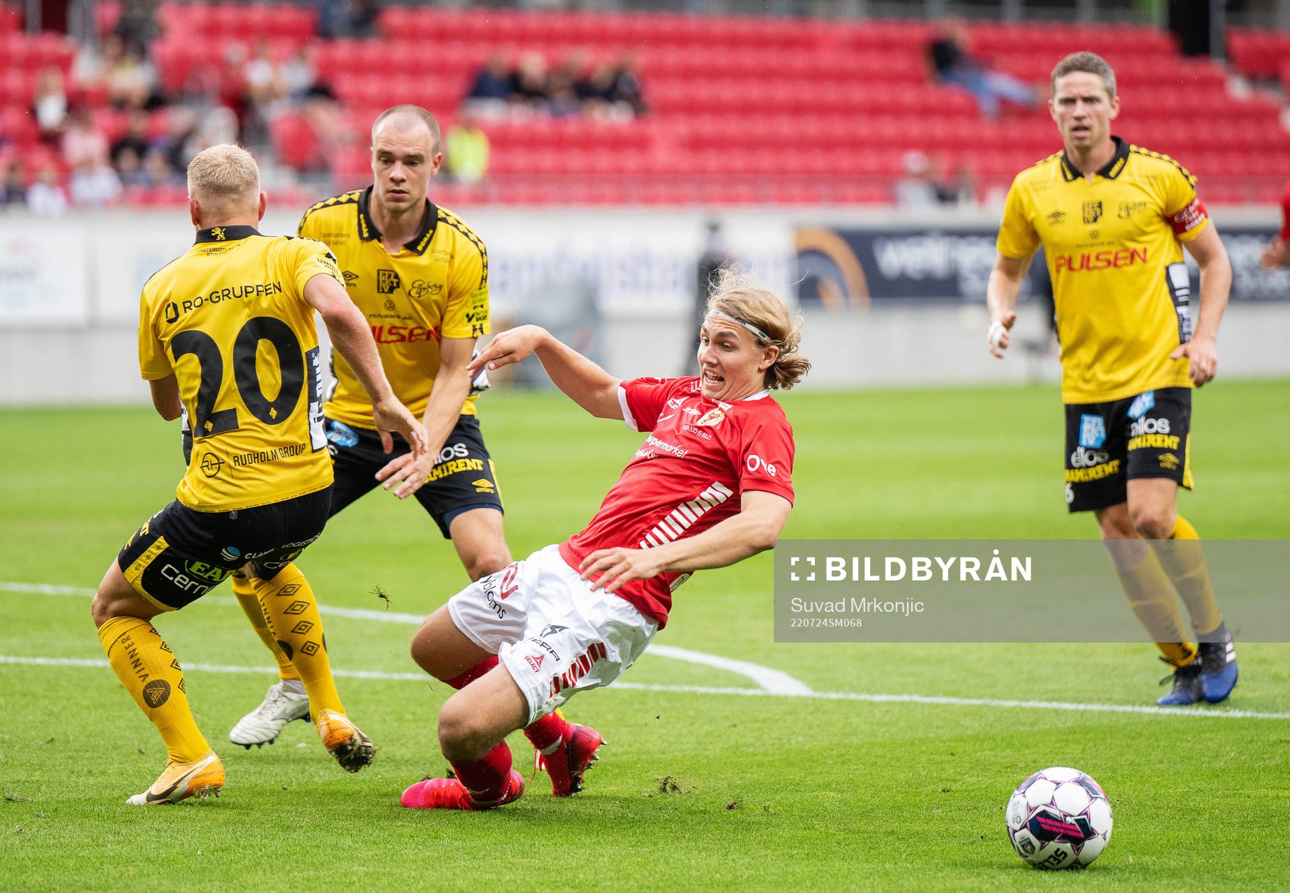 Elfsborgs Simon Strand och Kalmars Sebastian Nanasi