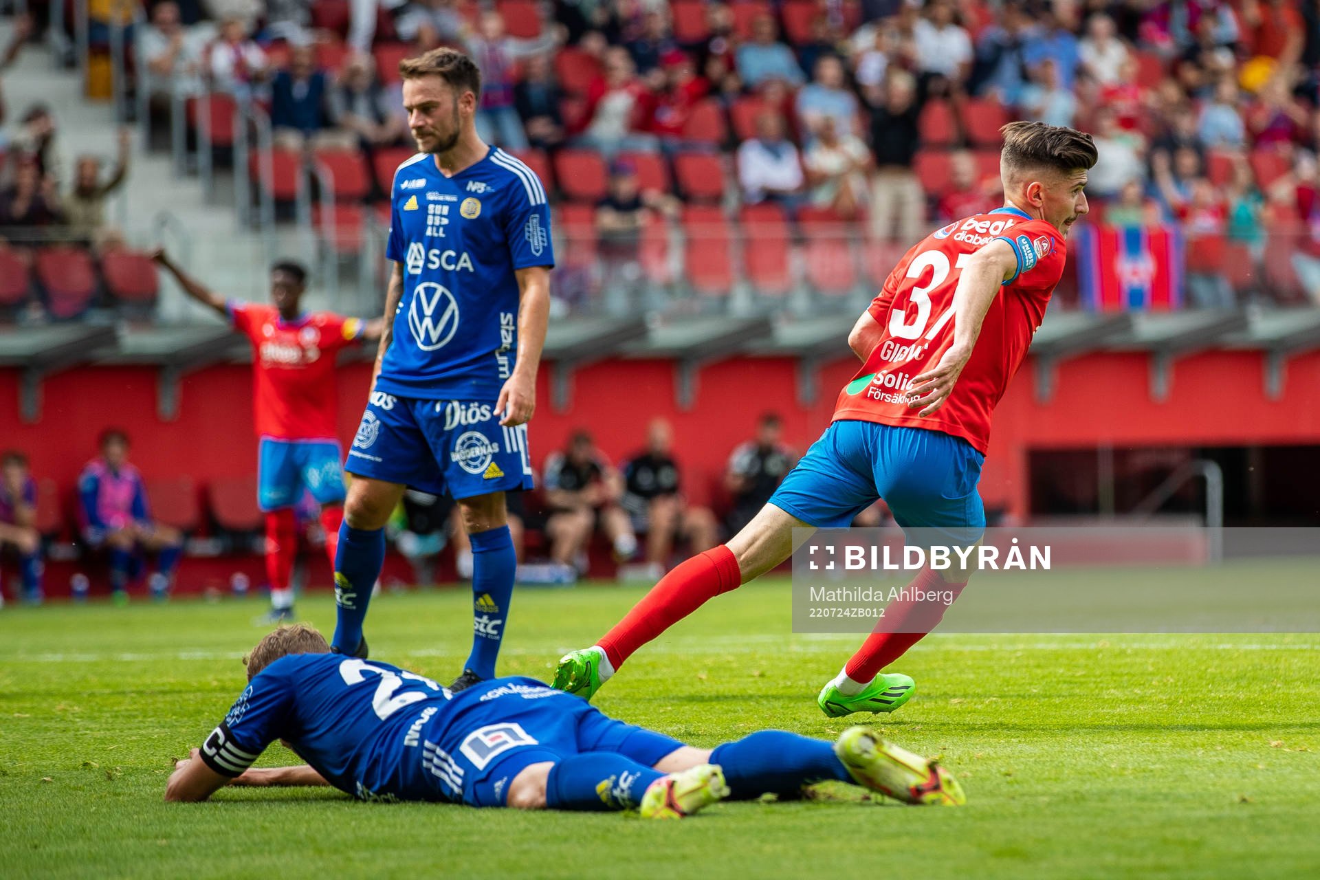 GIF Sundsvalls Pontus Engblom deppar samtidigt som
