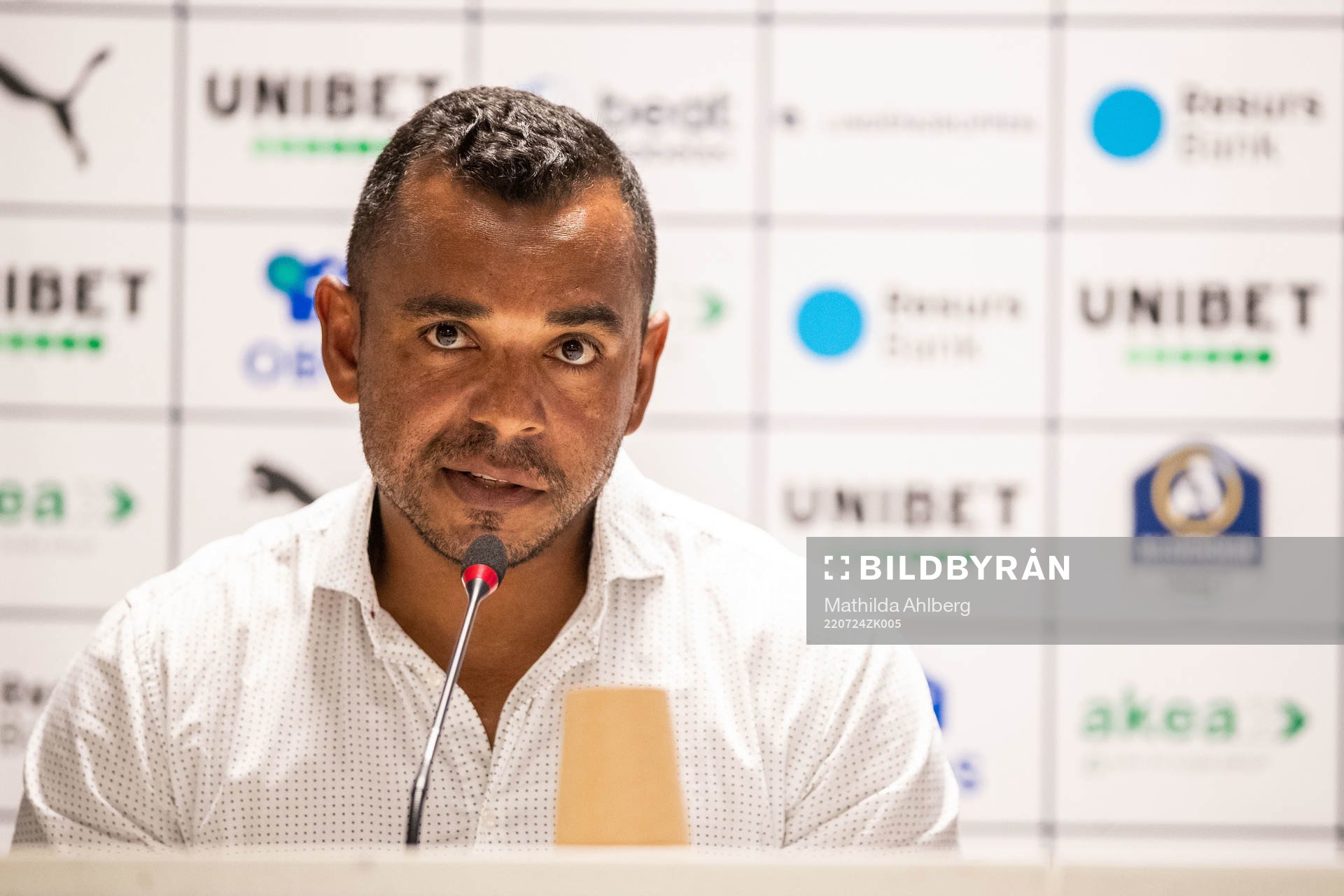 Helsingborgs tränare Alvaro Santos efter fotbollsmatchen i Allsvenskan mellan Helsingborg och GIF Sundsvall den 24 juli 2022 i Helsingborg.