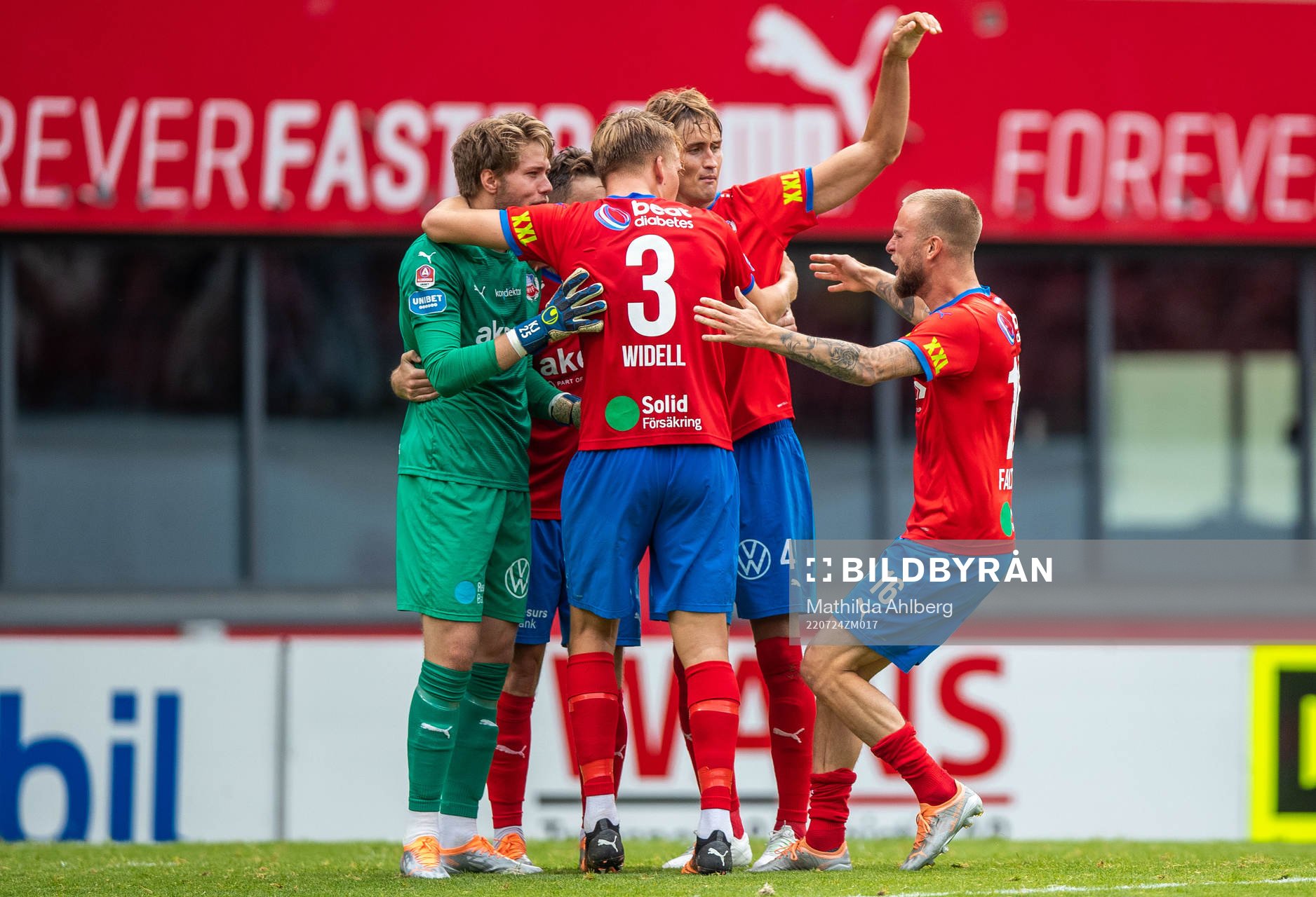 Helsingborgs målvakt Kalle Joelsson, Casper Widell, Thomas