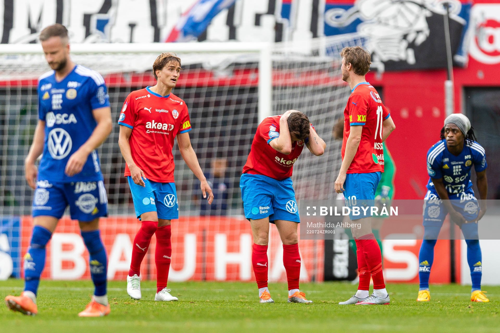 Helsingborgs Viljormur Davidsen har ont