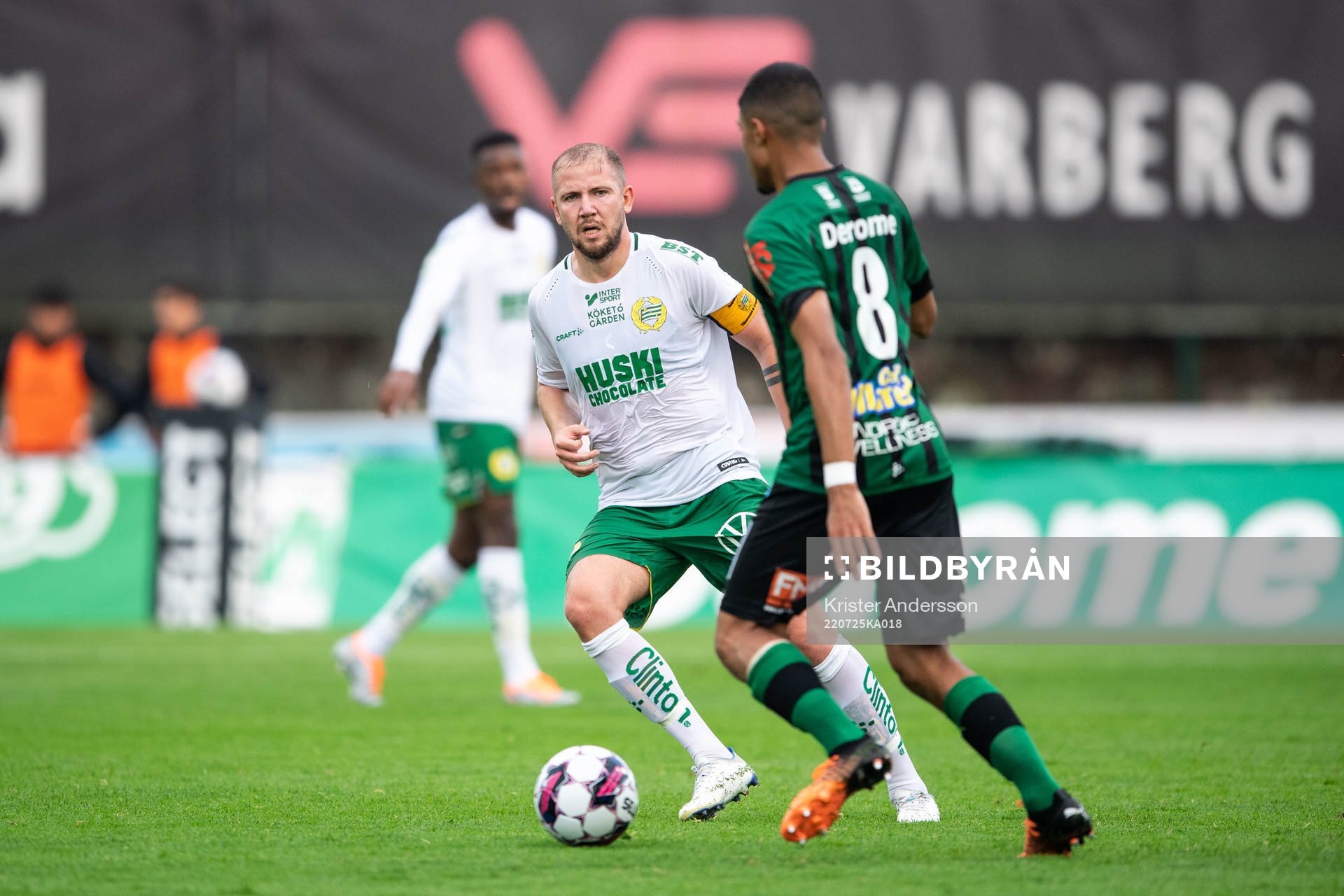 Hammarbys Darijan Bojanic och Varbergs Luke Le Roux
