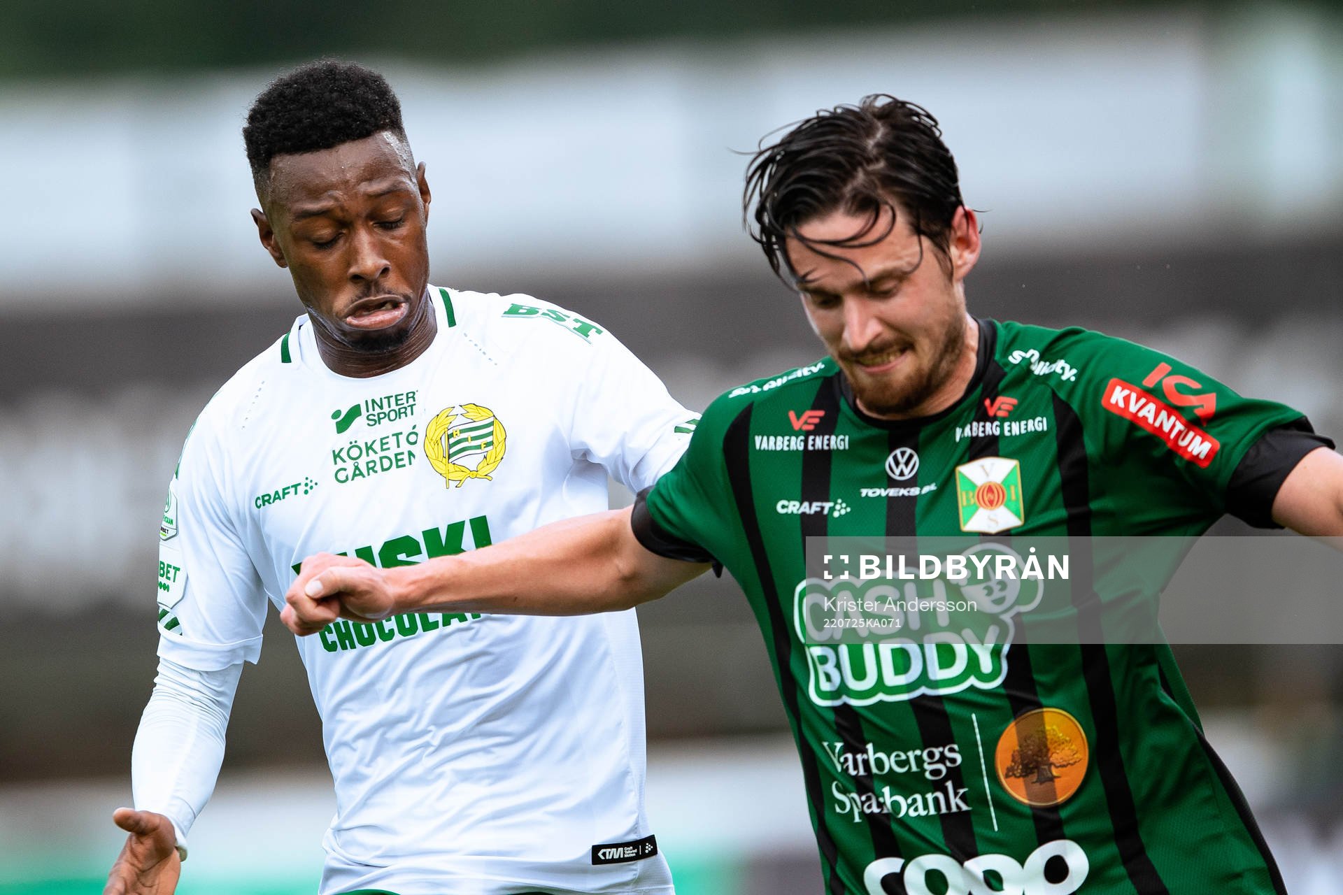 Hammarbys Shaquille Pinas och Varbergs Robin Tranberg