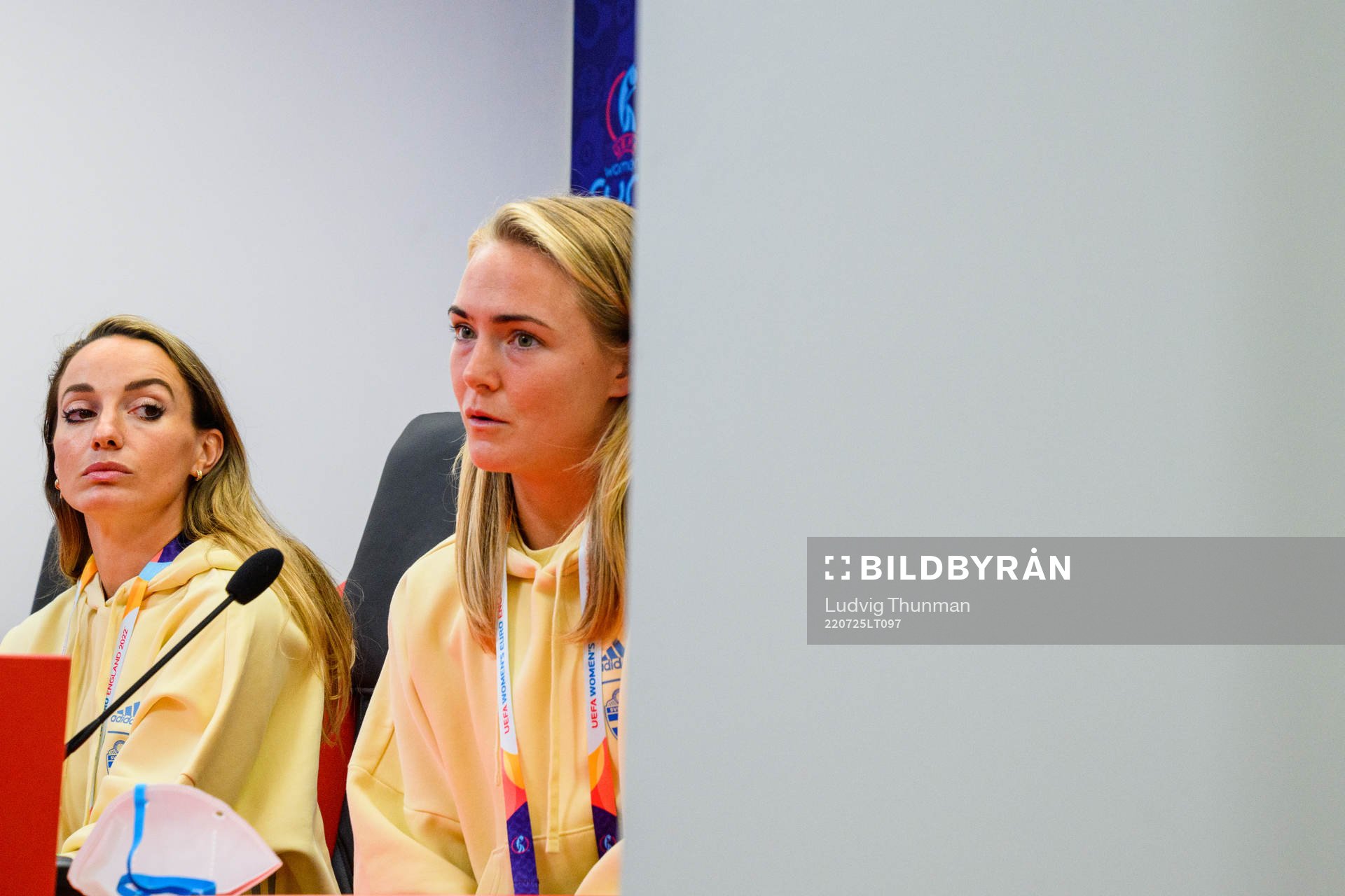 Kosovare Asllani and Magdalena Eriksson of the Swedish women's national football team at a press conference during the UEFA Women's Euro 2022 Championship on July 25, 2022 in Sheffield.