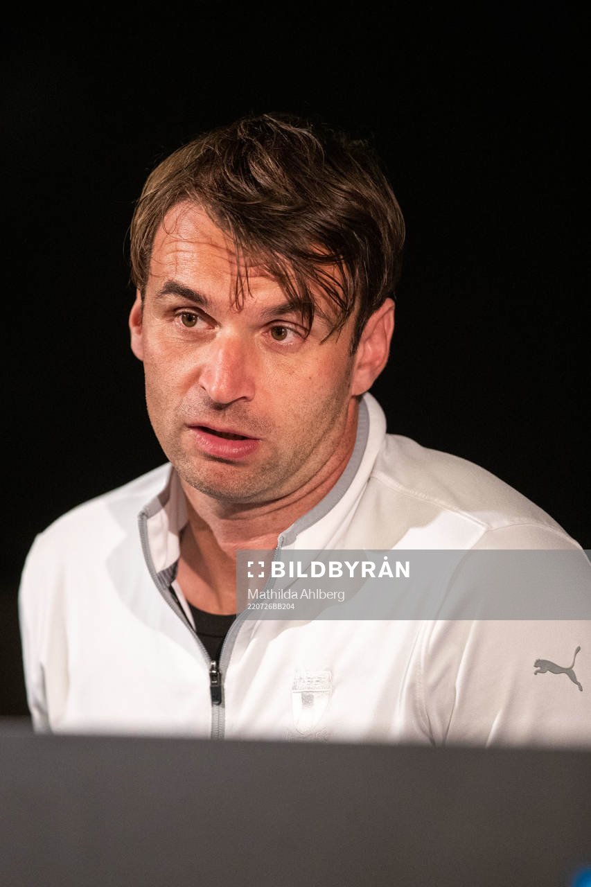 Milos Milojevic, head coach