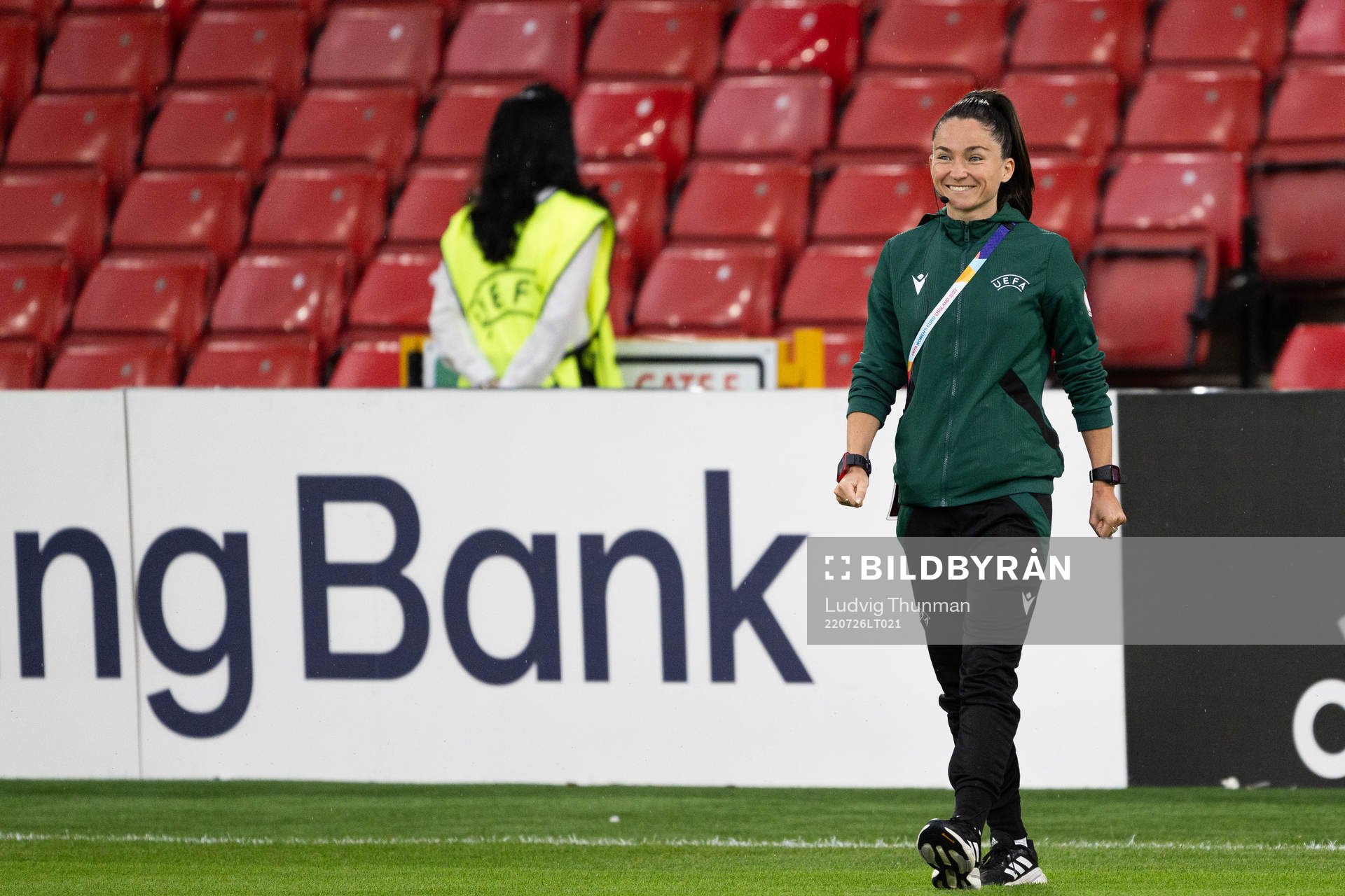 Assistant referee Sara Telek