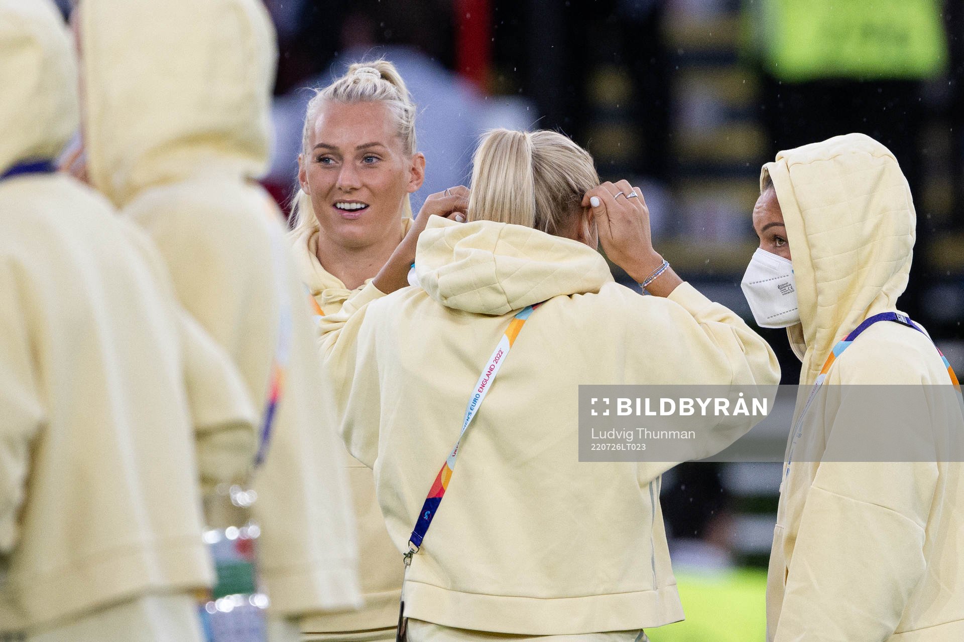 Stina Blackstenius and Johanna Rytting Kaneryd of Sweden