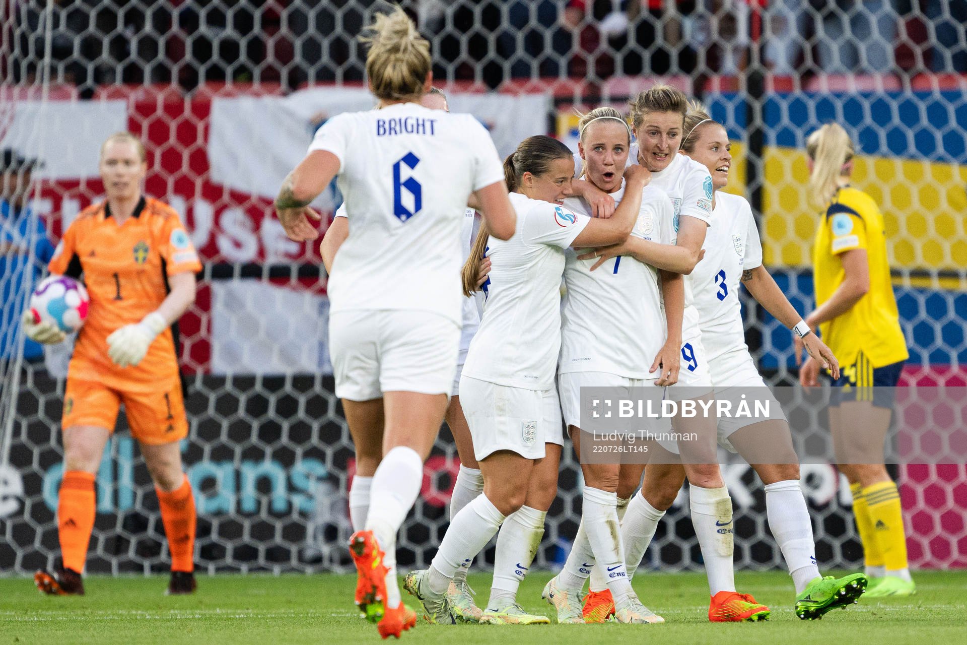 Beth Mead and Ellen White of England celebrate the 1-0 goal