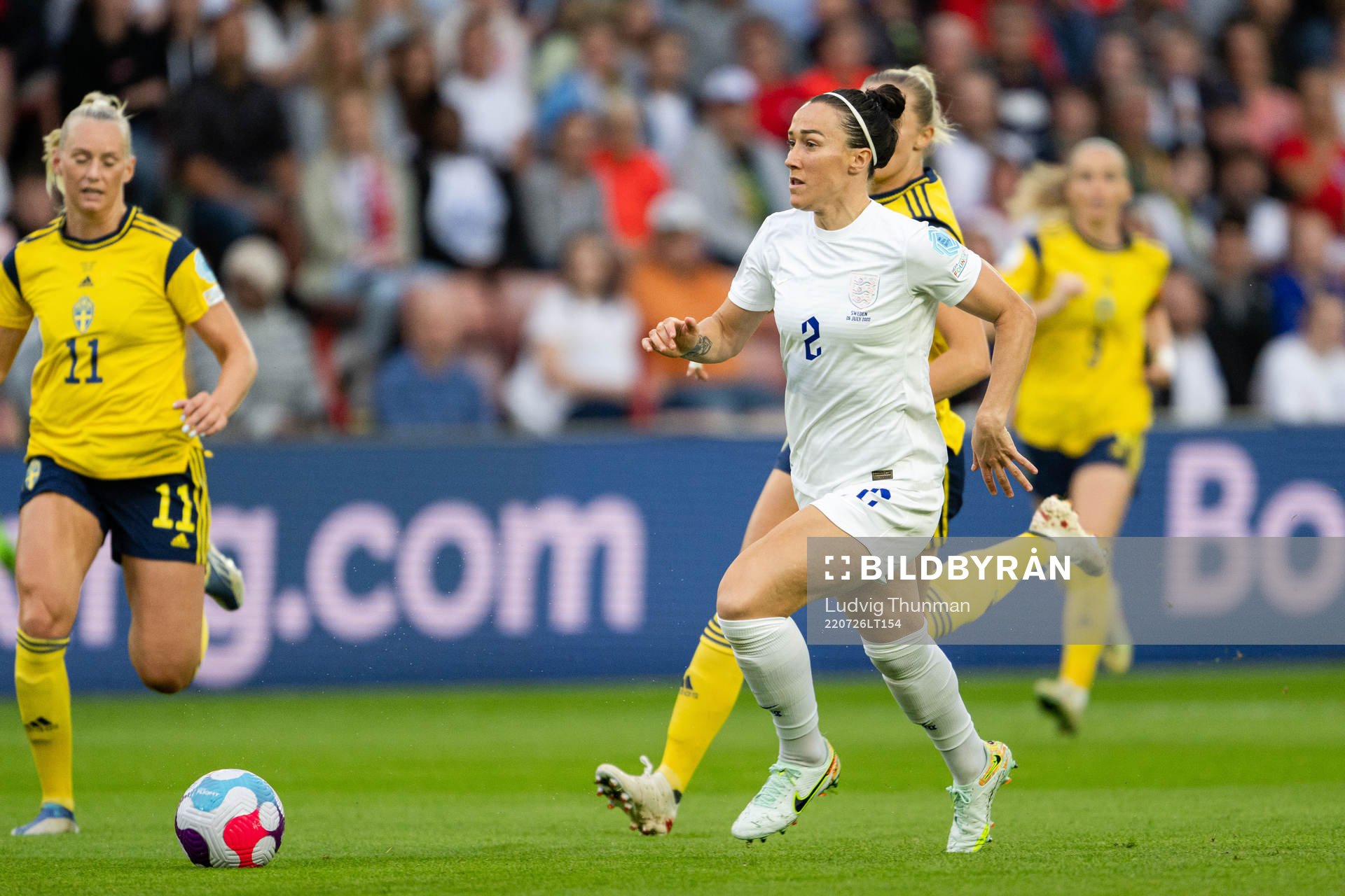 Lucy Bronze of England