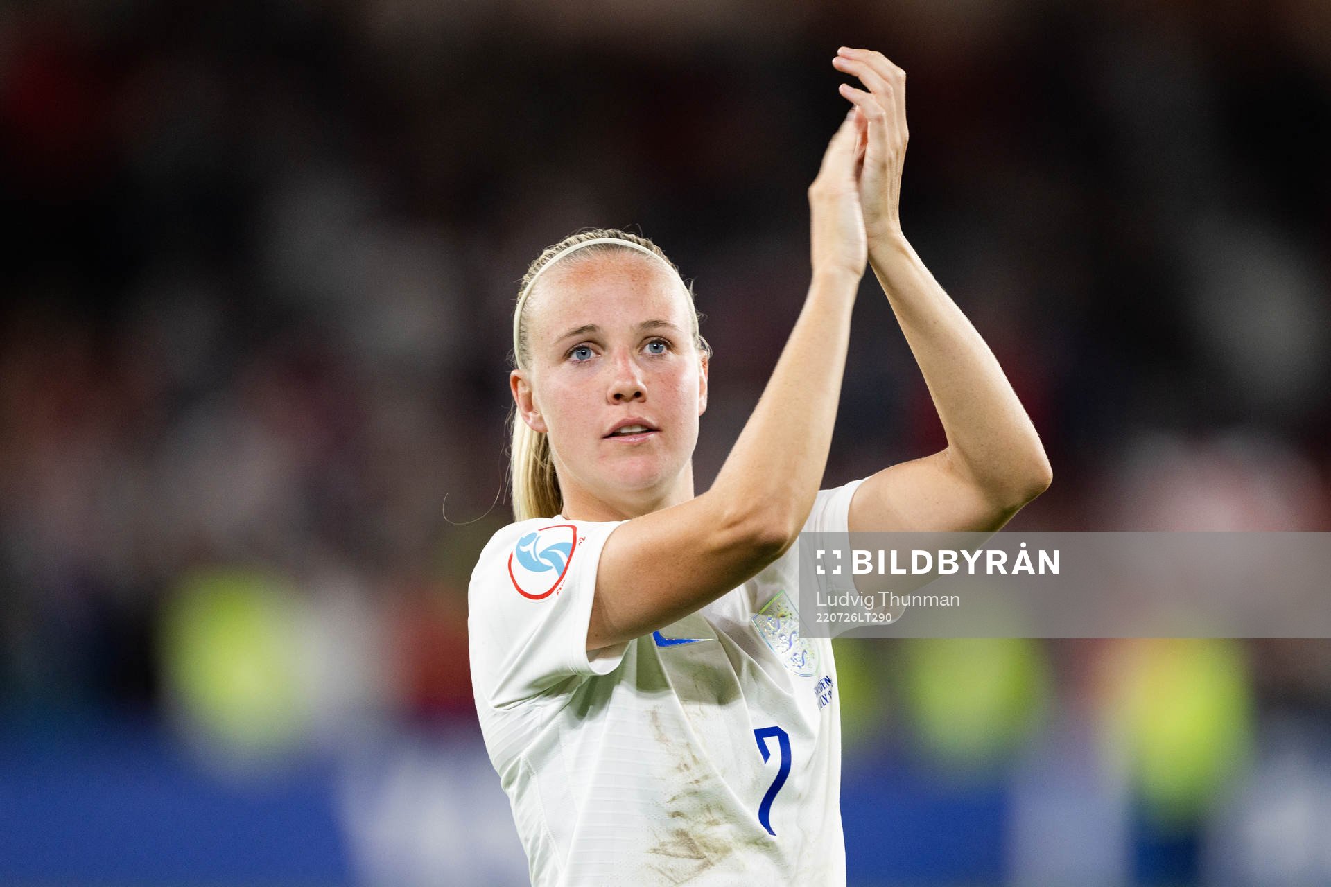 Beth Mead of England celebrates