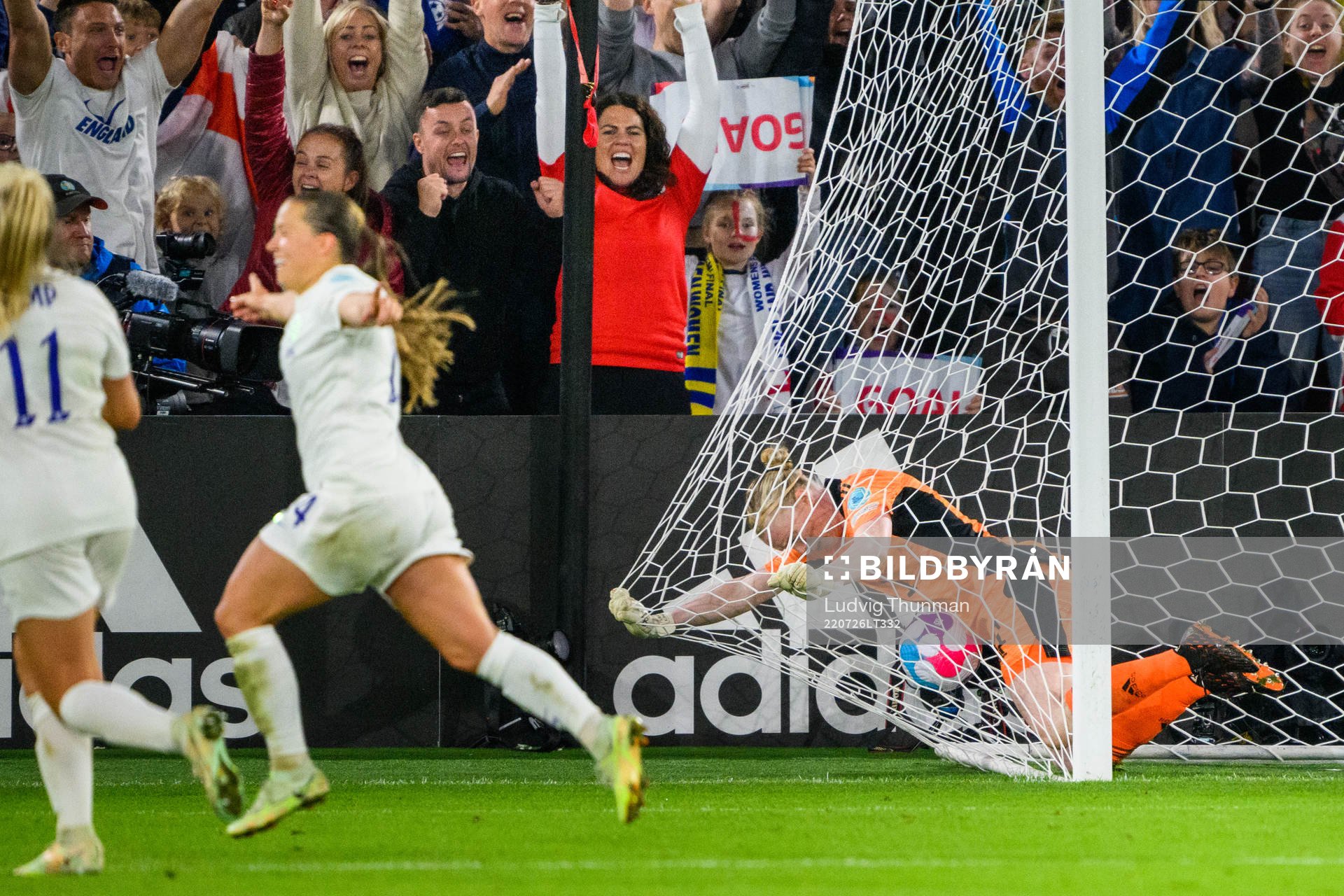 Fran Kirby of England celebrates while goalkeeper Hedvig