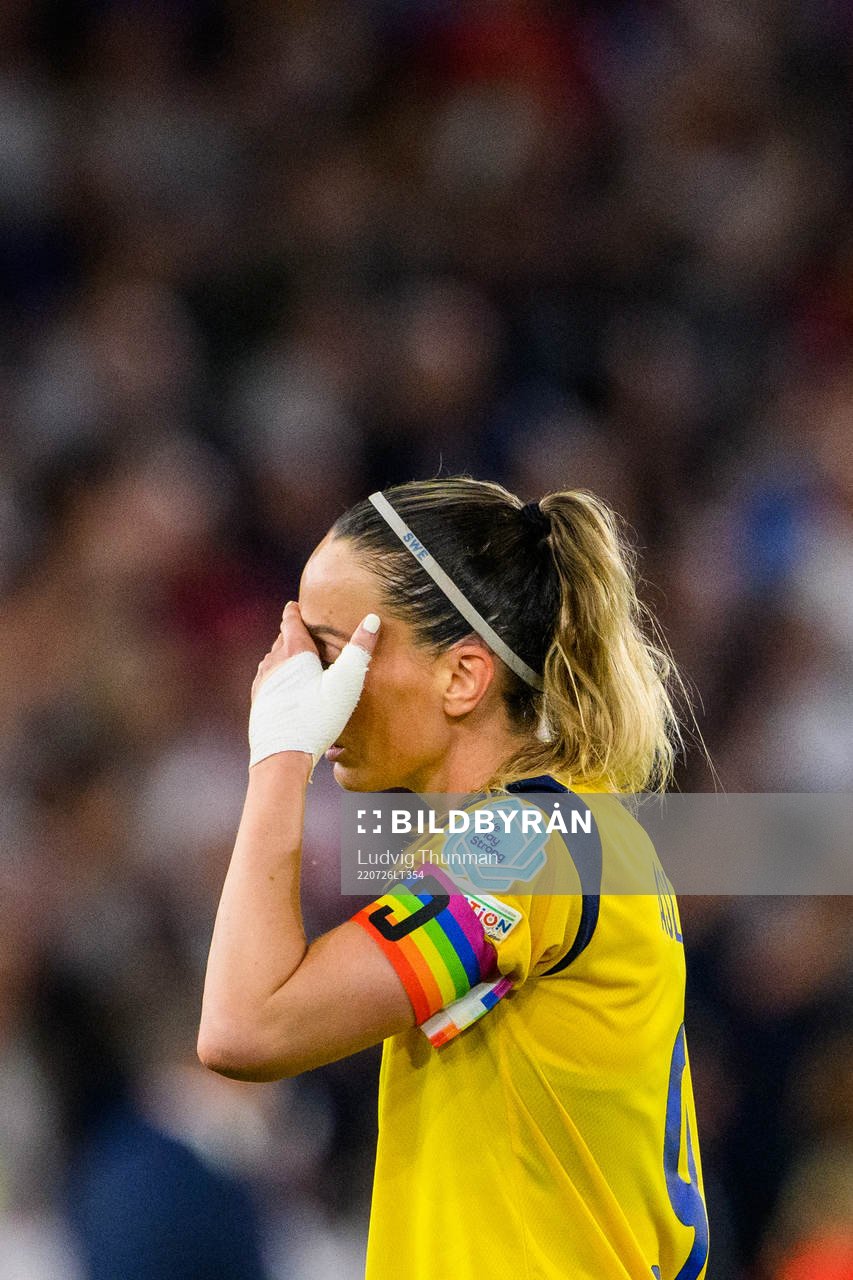Kosovare Asllani of Sweden looks dejected