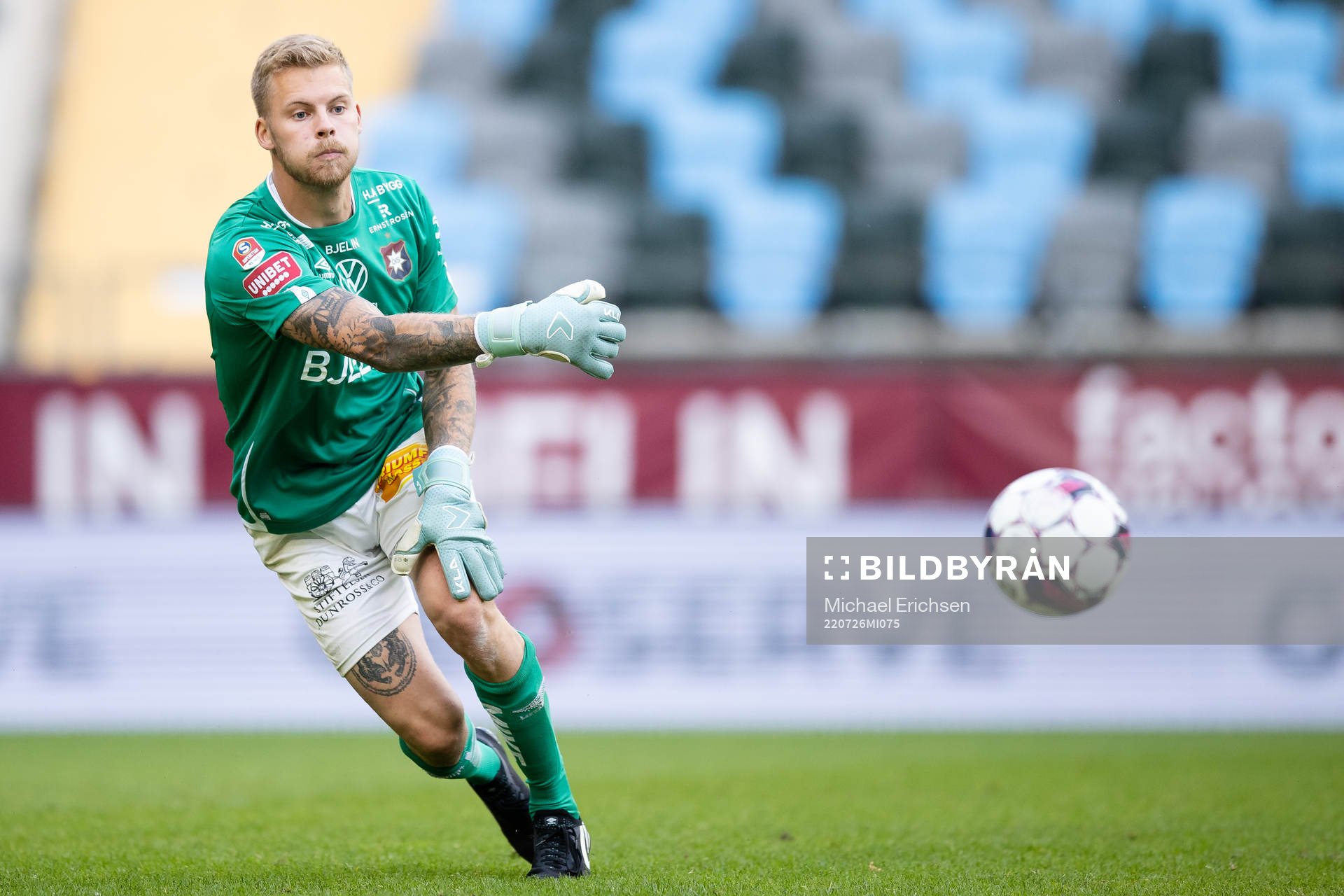 Örgrytes målvakt Robin Wallinder under fotbollsmatchen i Superettan mellan Örgryte och Västerås SK den 26 juli 2022 i Göteborg. 