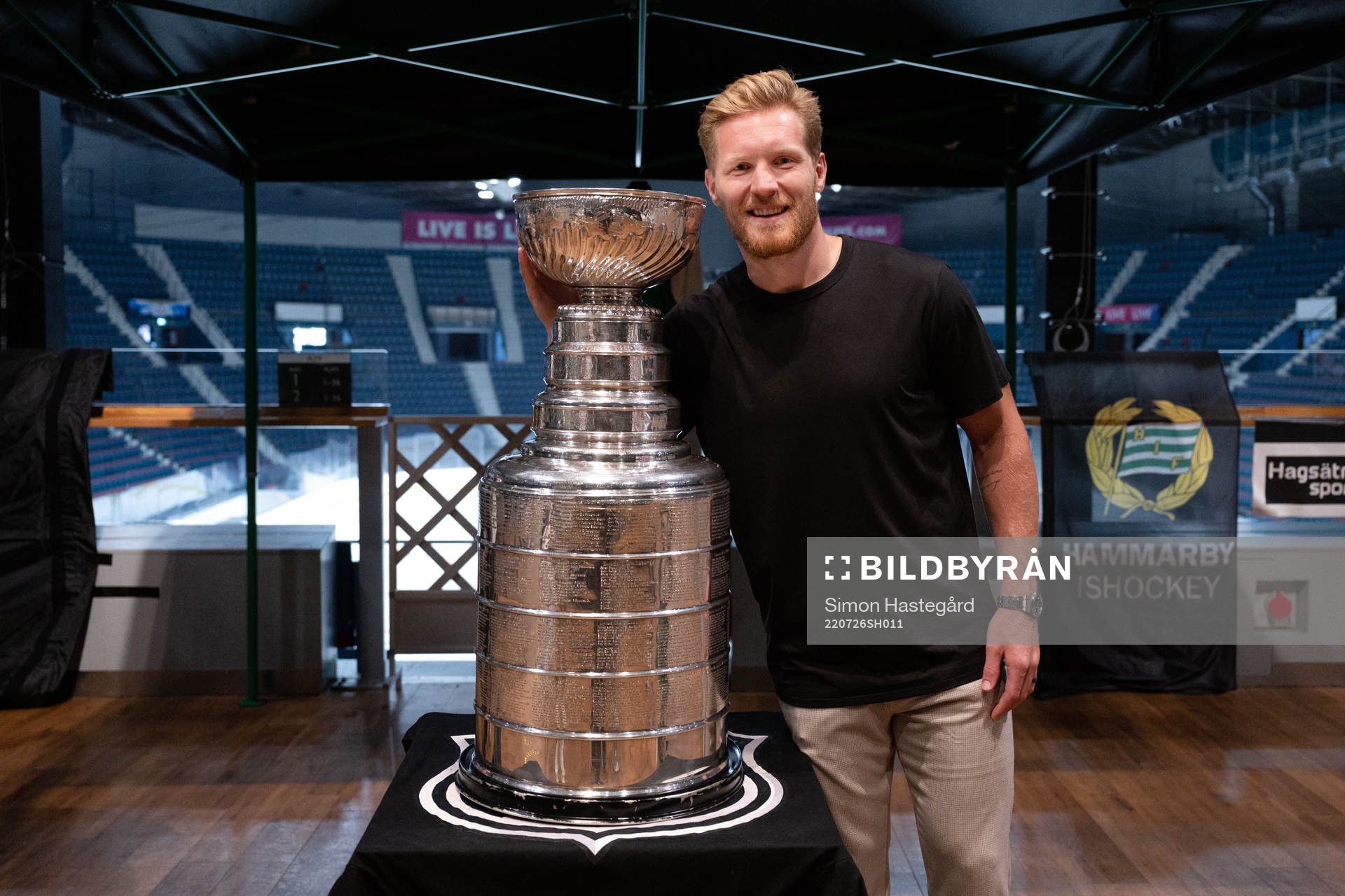 Gabriel Landeskog of Colorado Avalanche with the Stanley