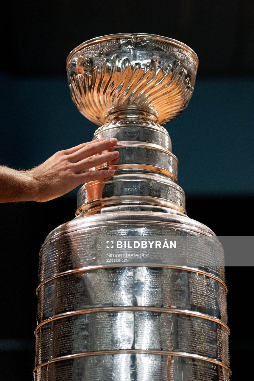 Gabriel Landeskog of Colorado Avalanche with the Stanley