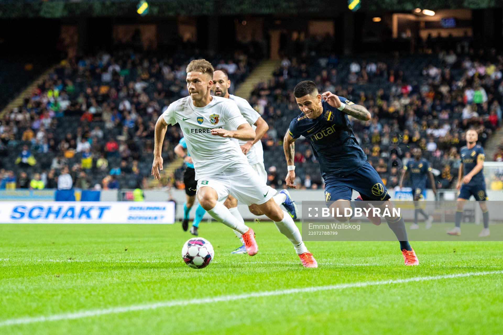 Artem Cheliadin of Vorskla Poltava and Nicolas Stefanelli