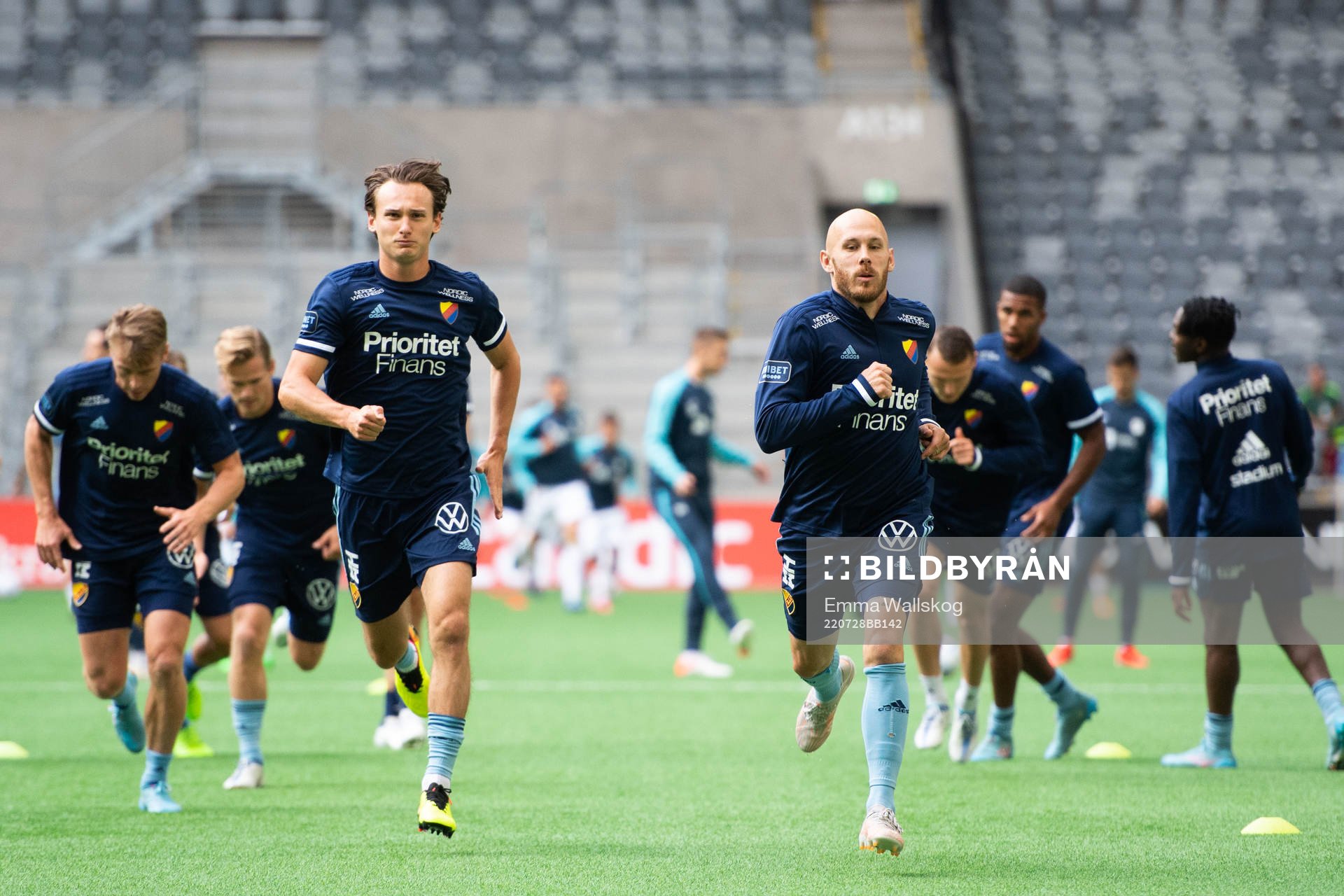 Hjalmar Ekdal and Magnus Eriksson of Djurgården