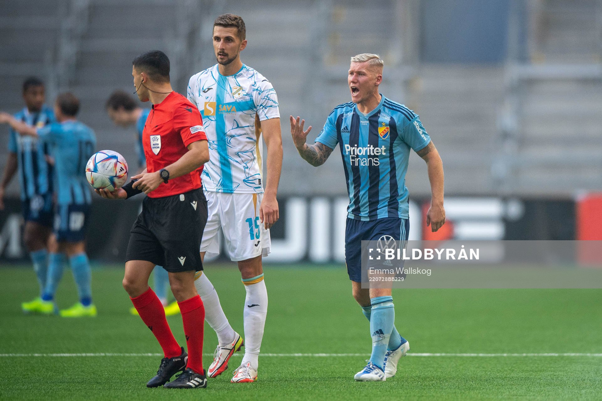 Victor Edvardsen of Djurgården reacts