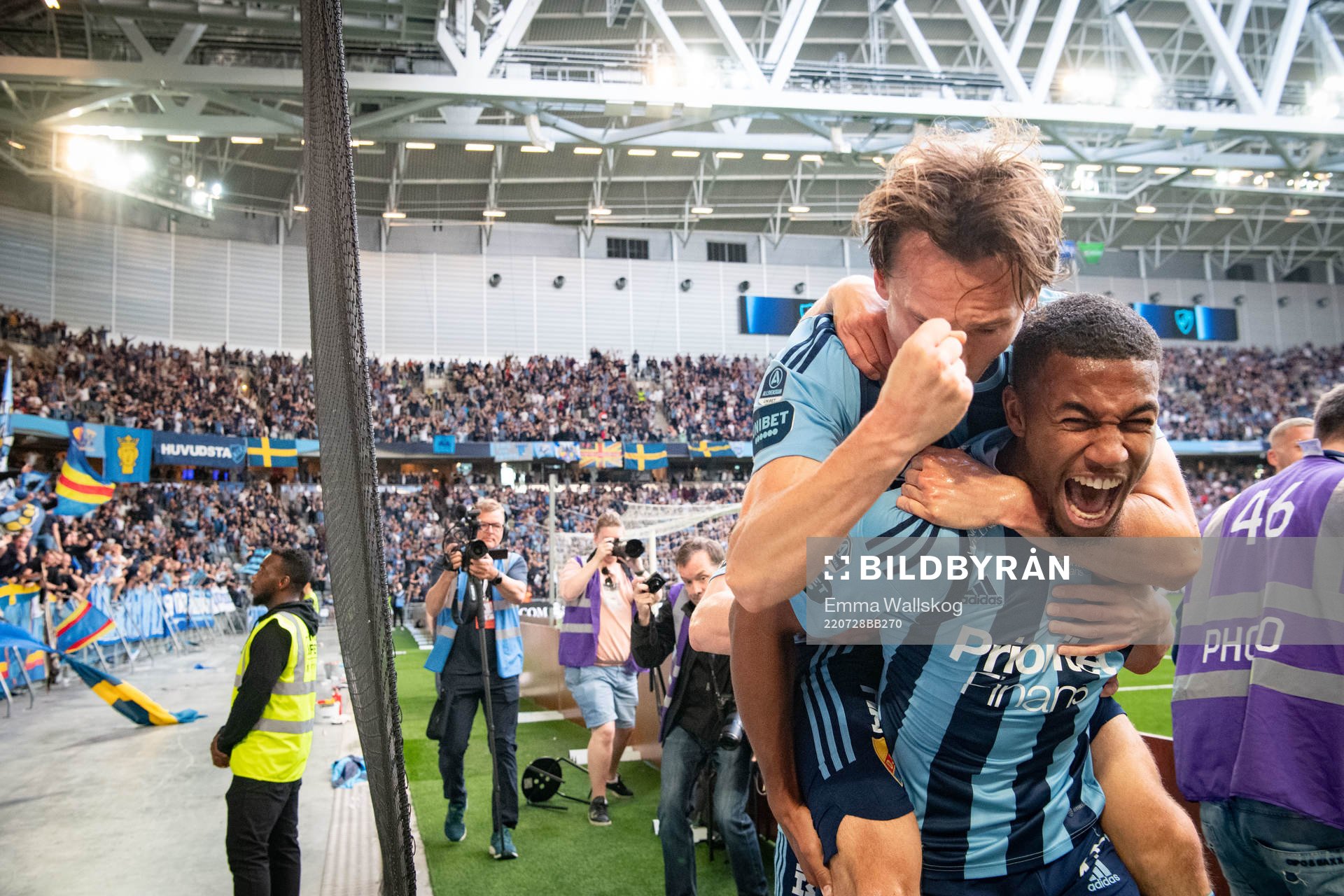 Hjalmar Ekdal and Isak Hien of Djurgården celebrate
