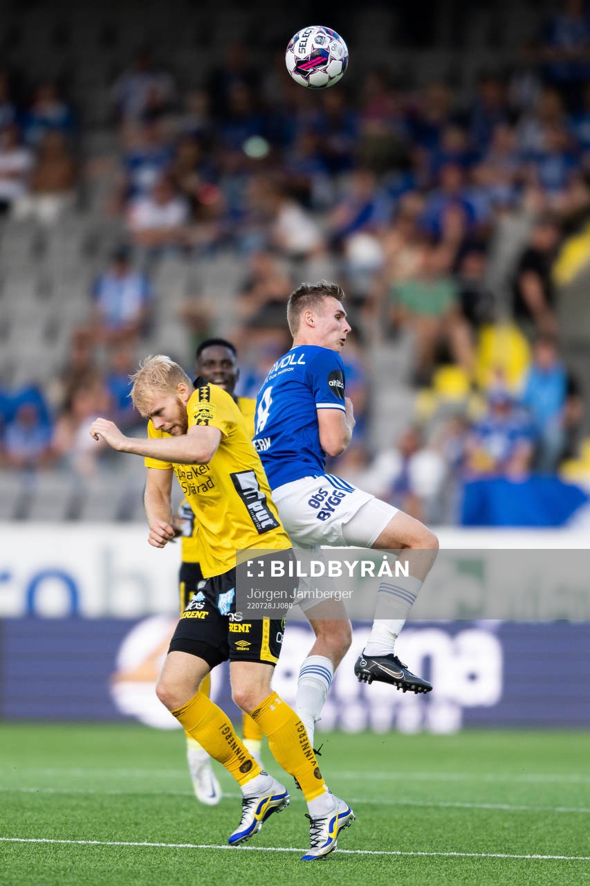 Sveinn Gudjohnsen of Elfsborg and Sivert Mannsverk of Molde during the UEFA Conference League match between Elfsborg and Molde on July 28, 2022 in Borås.