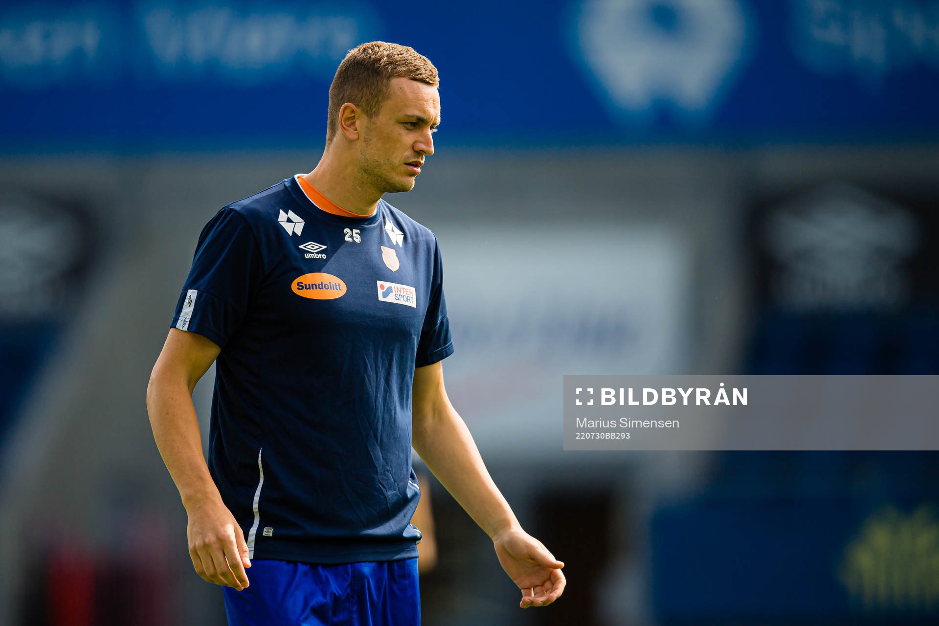 Besim Serbecic of Aalesund warms up