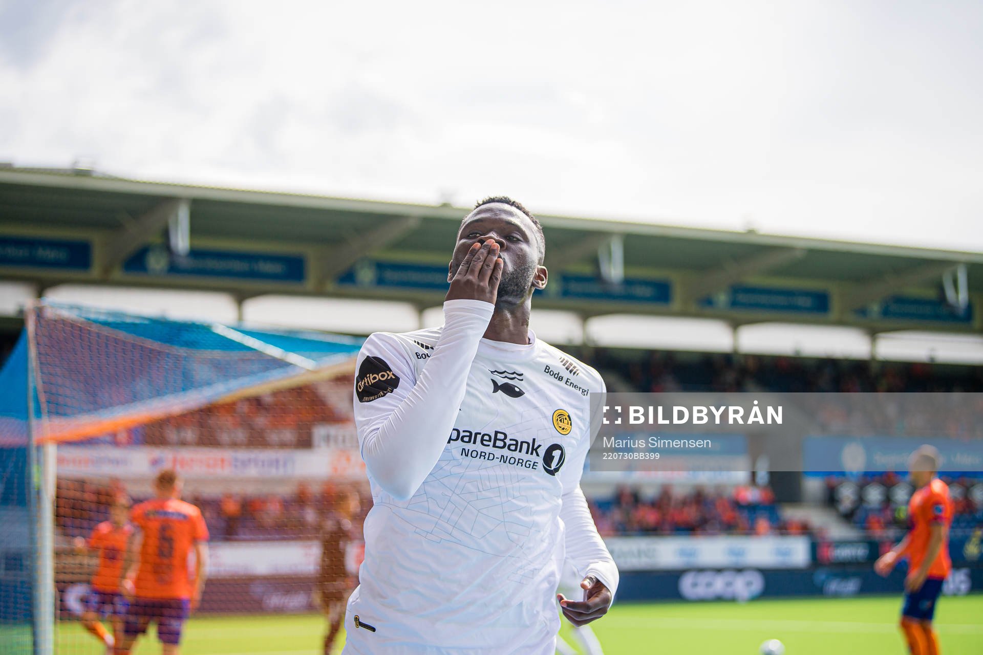 Victor Okoh Boniface of Bodø/Glimt celebrates