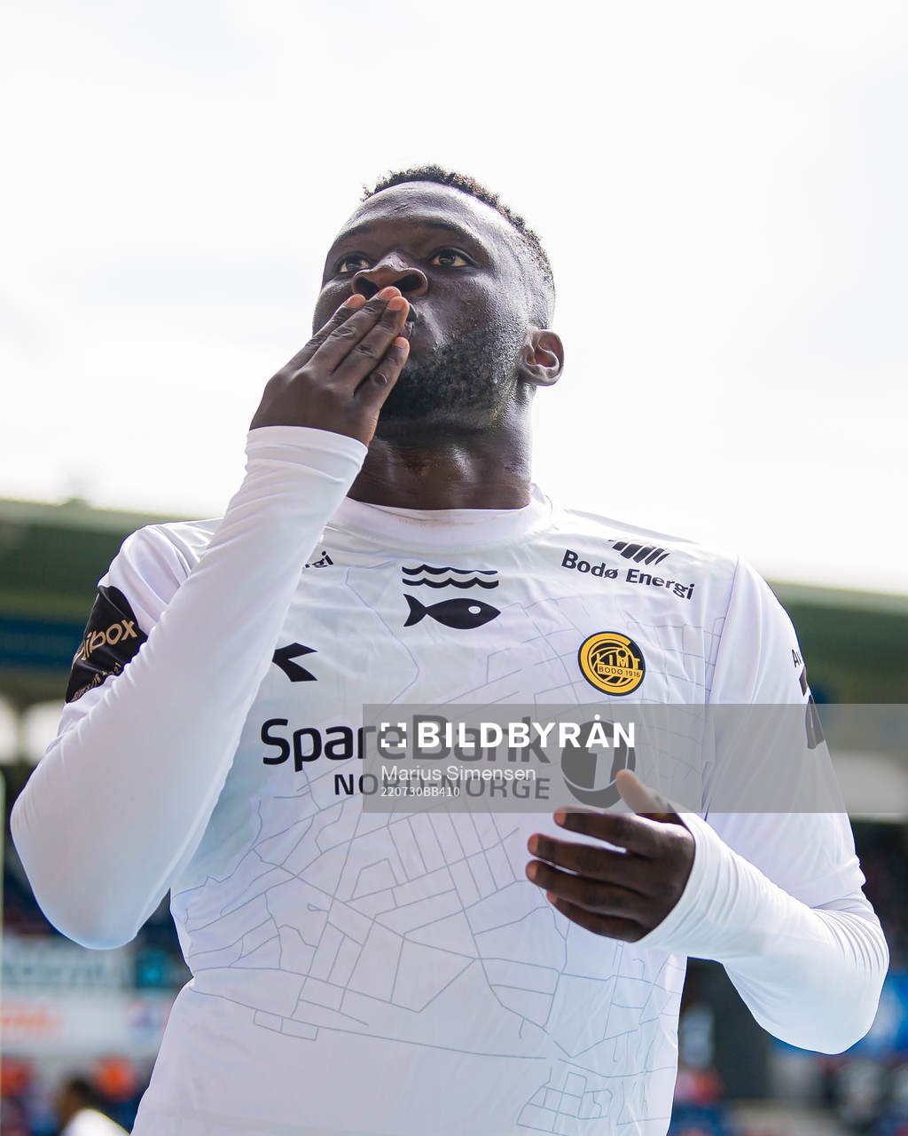 Victor Okoh Boniface of Bodø/Glimt celebrates