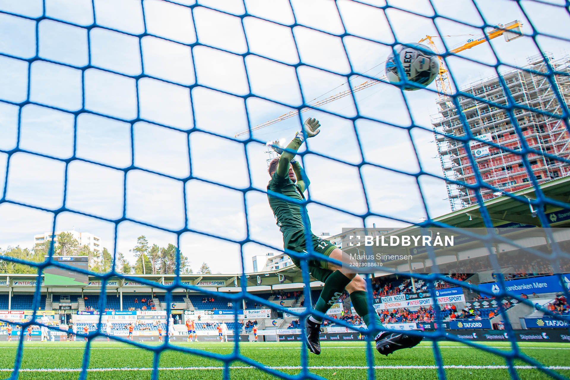 Kristoffer Ødemarksbakken of Aalesund scores the 1-1 goal