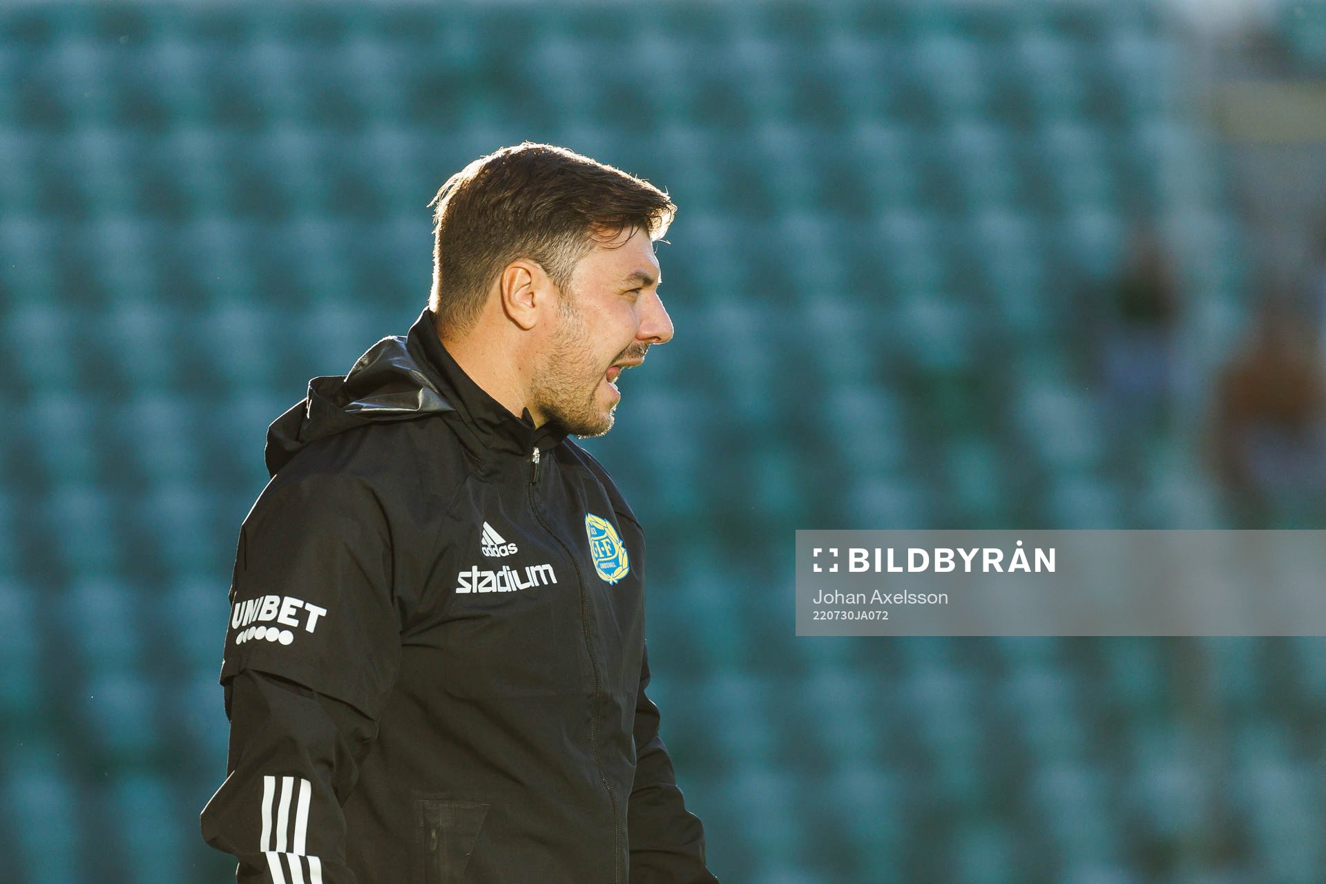 Sundsvalls tränare Brian Clarhaut under fotbollsmatchen i Allsvenskan mellan GIF Sundsvall och Varberg den 30 juli 2022 i Sundsvall. 
