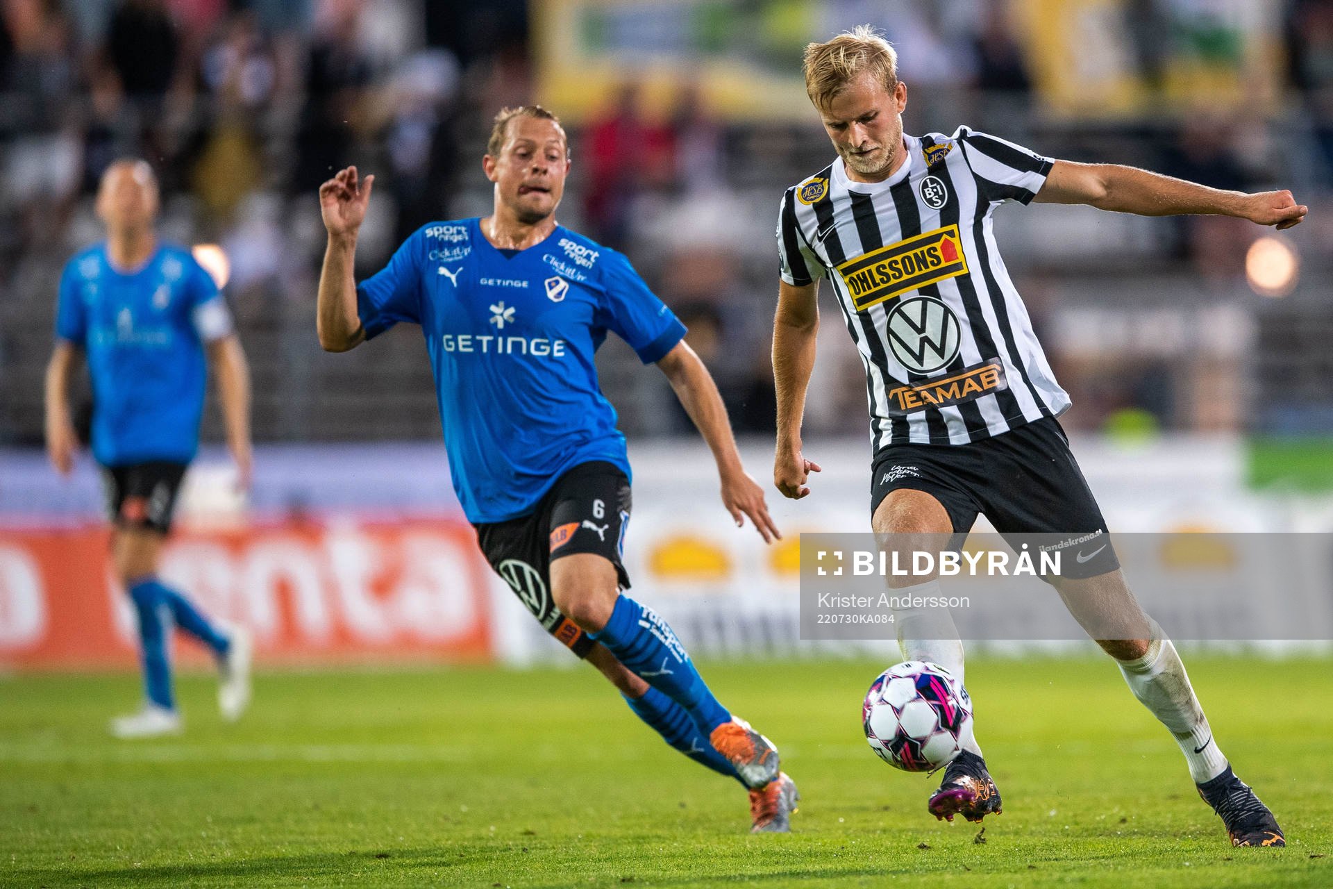 Halmstads Joel Allansson och Landskronas Johan Rapp