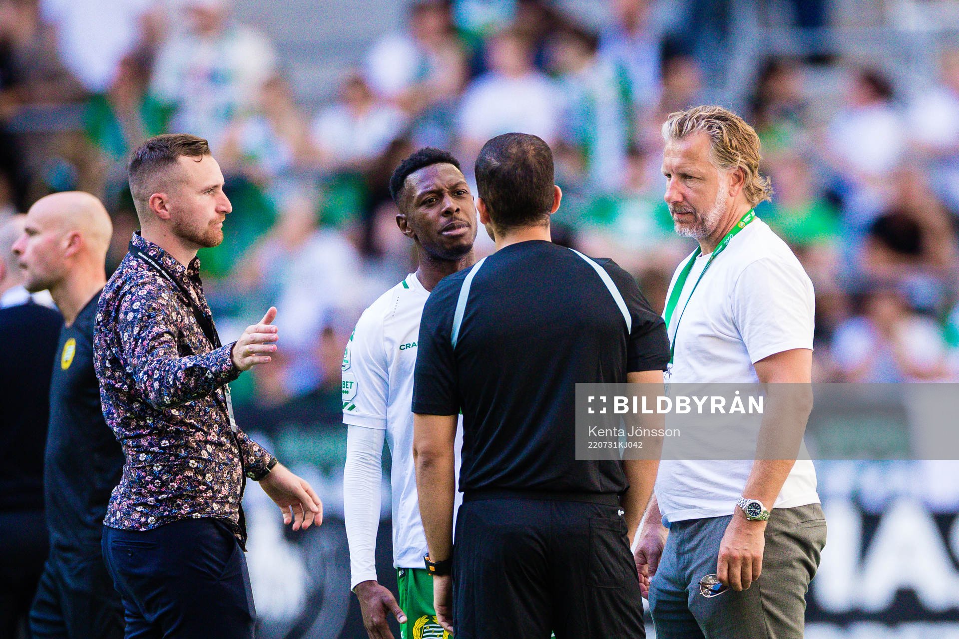 Hammarbys Shaquille Pinas och sportchef Jesper Jansson i