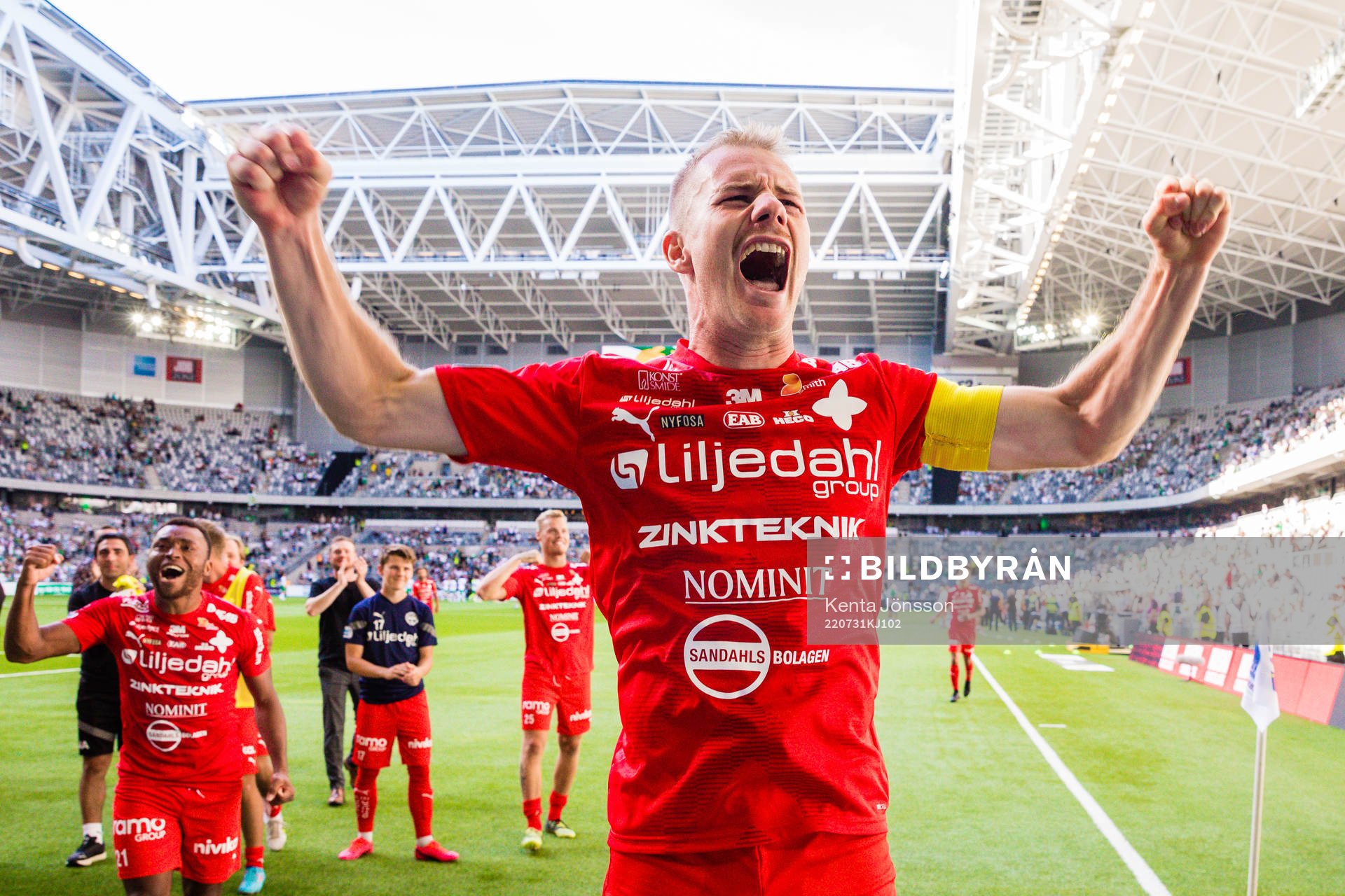 Värnamos Freddy Winsth jublar efter fotbollsmatchen i Allsvenskan mellan Hammarby och Värnamo den 31 juli 2022 i Stockholm. 